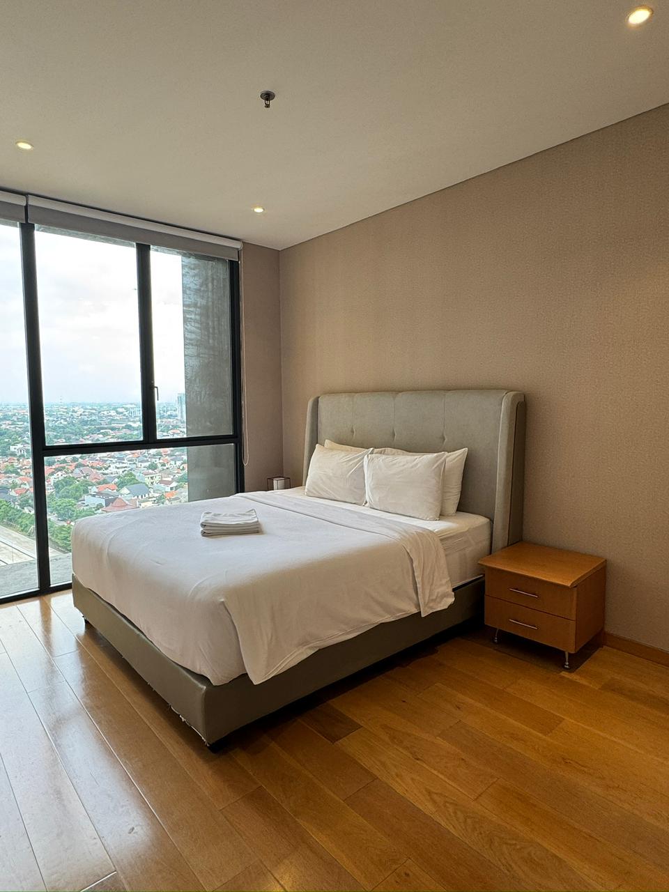Dijual Cepat Apartemen Izzara 2BR Full Furnished – Lantai 17