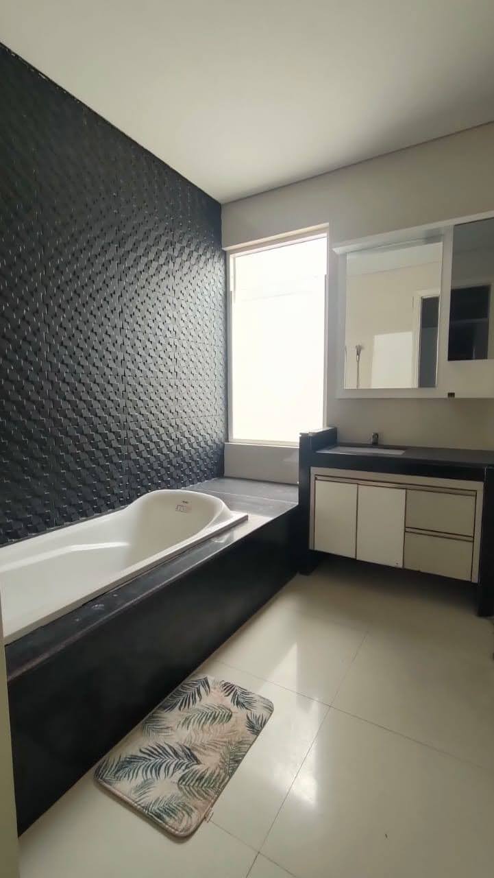 DISEWAKAN Rumah Mewah FURNISH BUKIT TELAGA GOLF Citraland