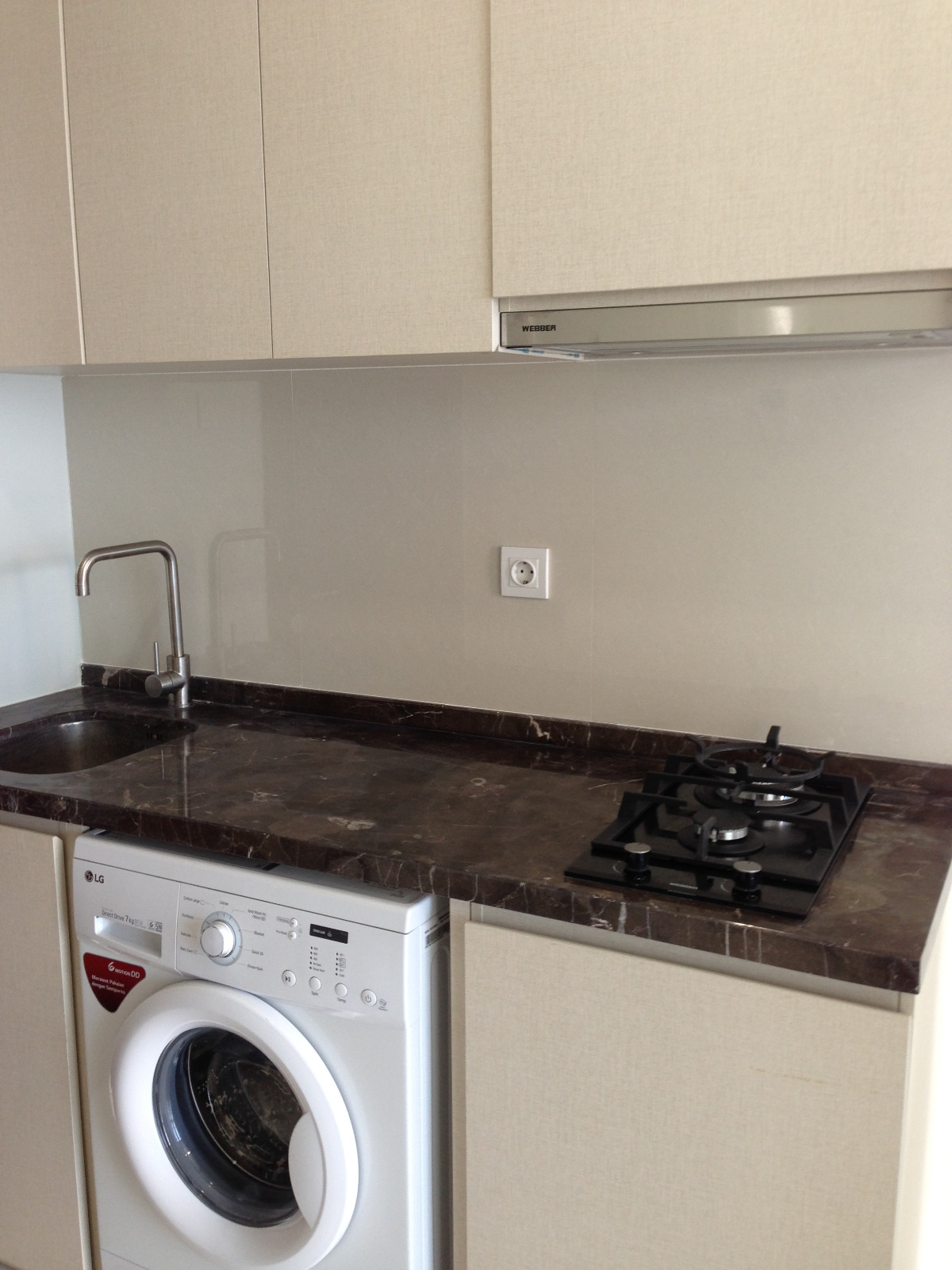 Dijual Apartemen Studio Puri Mansion Apartemen Kembangan Selatan