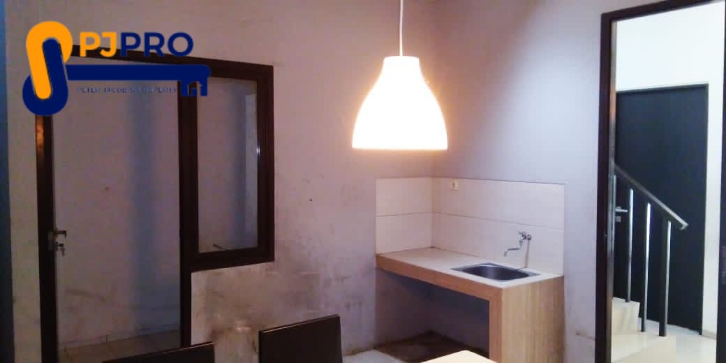 Dijual Rumah Cantik Siaphuni di Golden City Bekasi