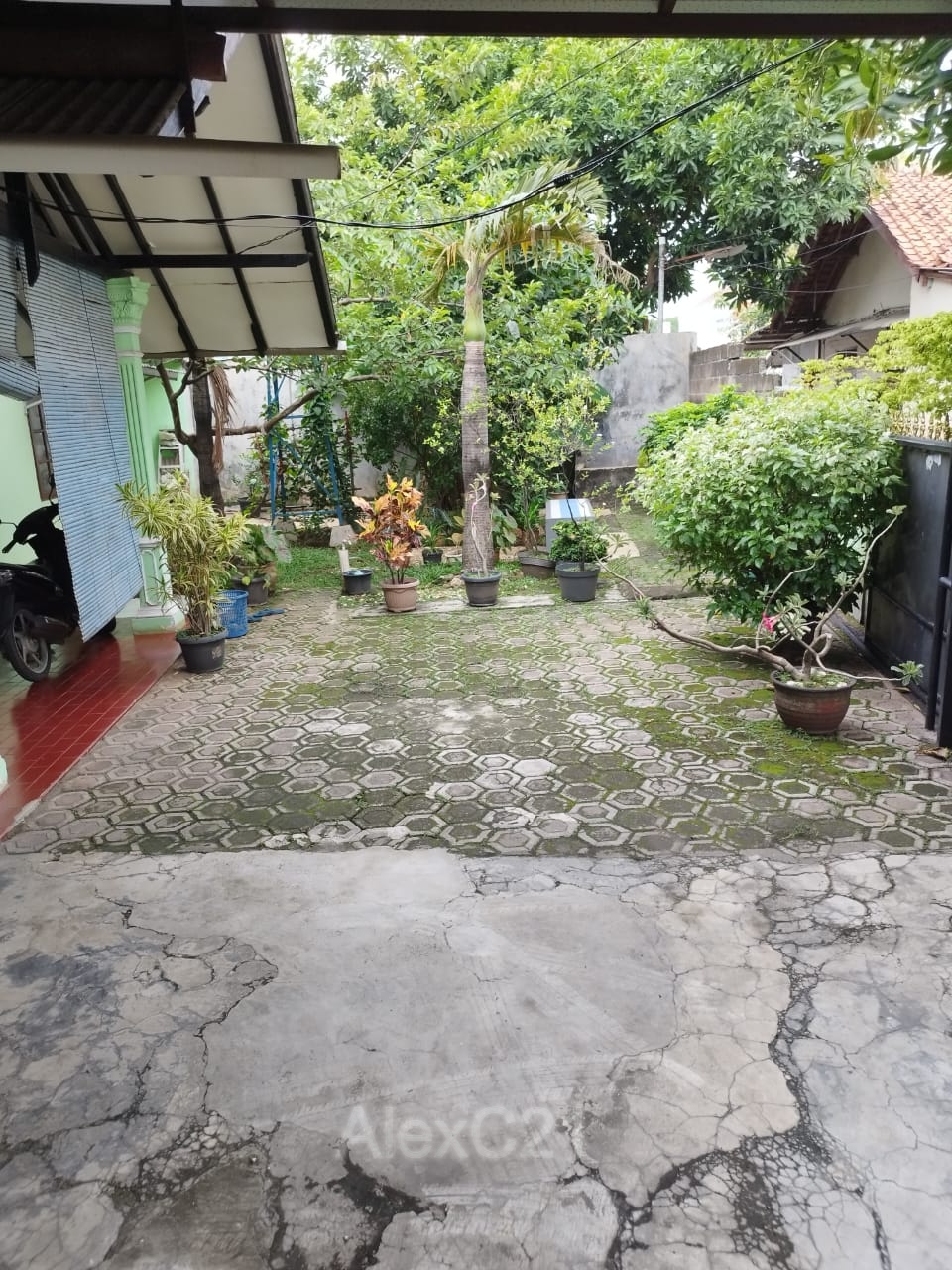 Dijual Rumah 2 Lantai dan Kontrakan 1 Pintu termurah di Ceger