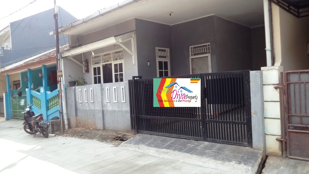 RUMAH DI TAMAN GALAXY