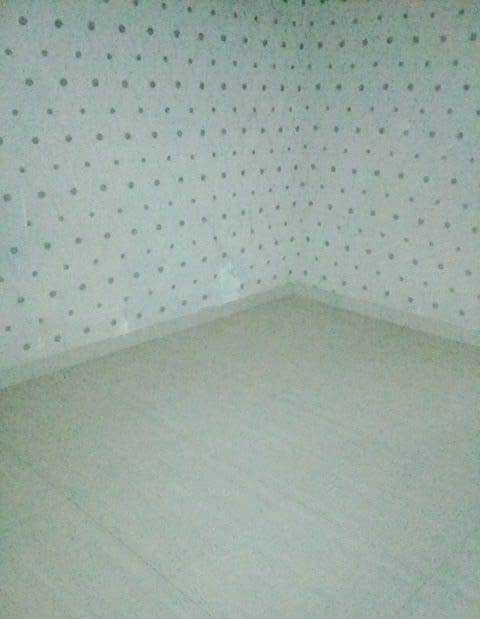 RUMAH DI TAMAN GALAXY