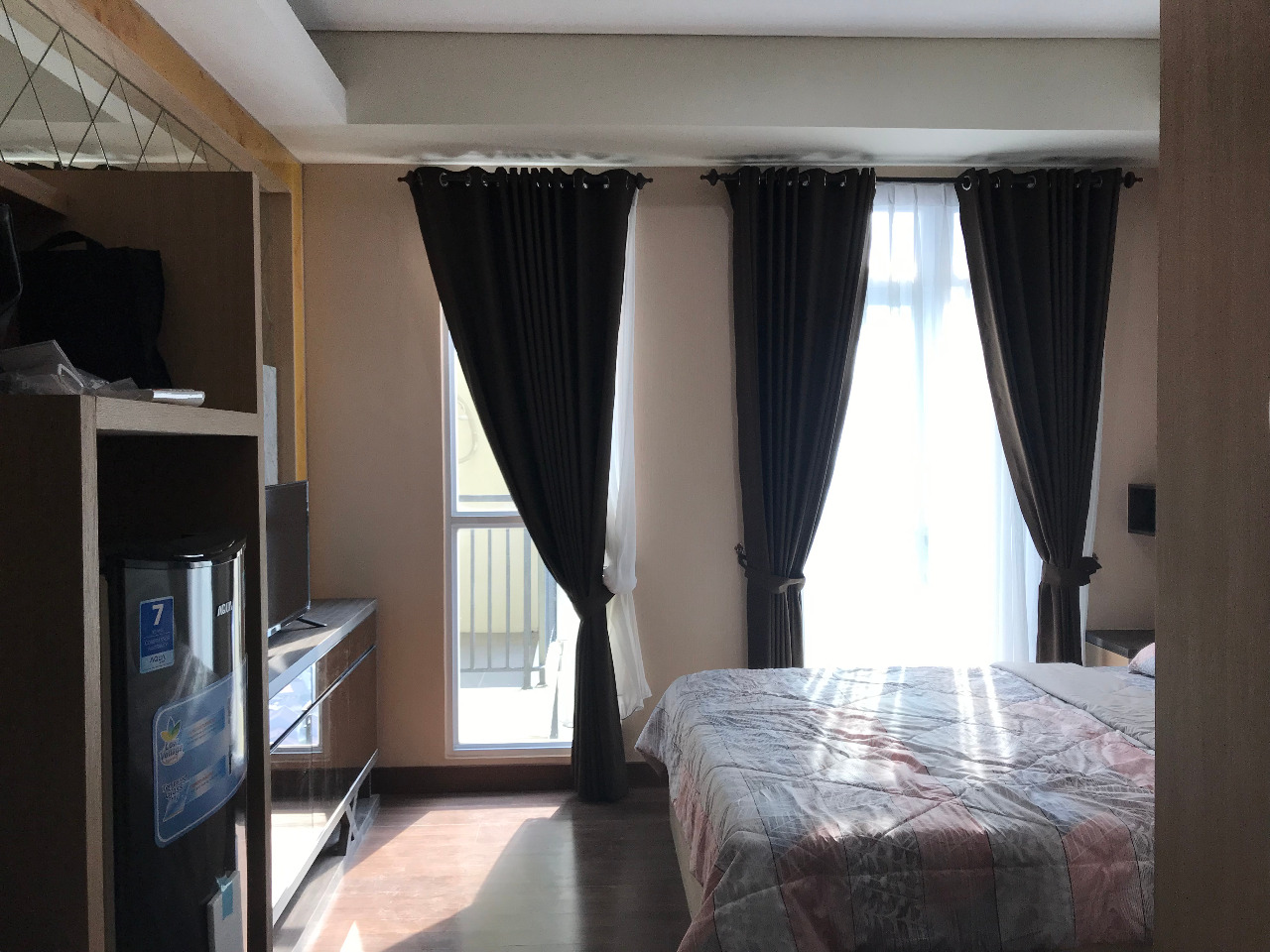 Dijual Apartemen studio Puri Orchard Tower A Samping Gedung OT