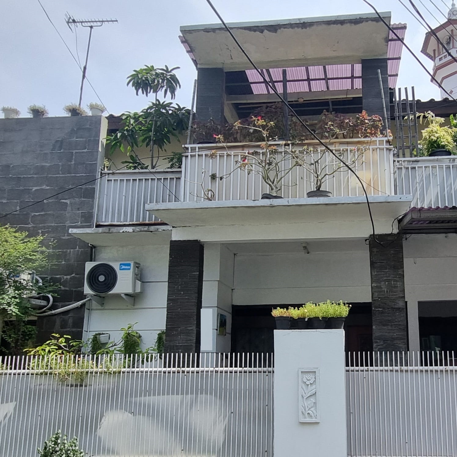 Dijual rumah prime Cantik Siap Huni area Rawamangun, Pulo Gadung