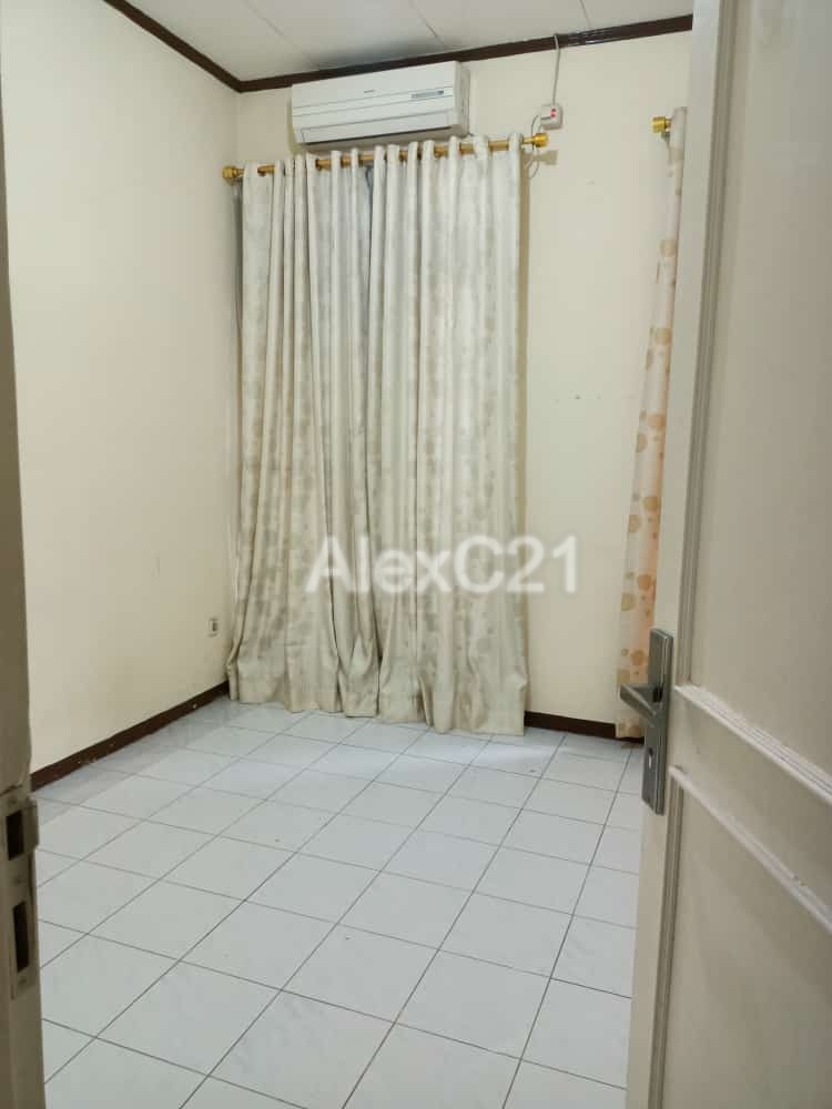 Dijual rumah di Perumahan Banjar Wijaya , Cipondoh, Tangerang