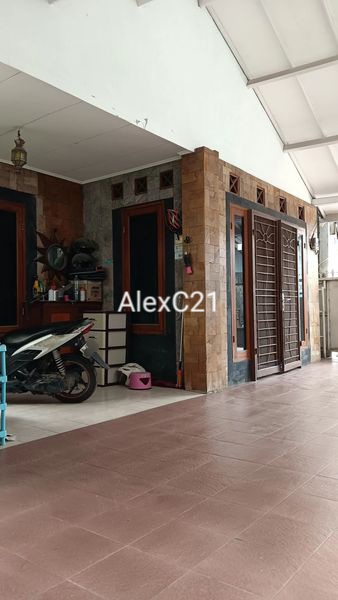 DIJUAL RUMAH DAN KONTRAKAN 8 PINTU di Bintaro Jaya Sektor III