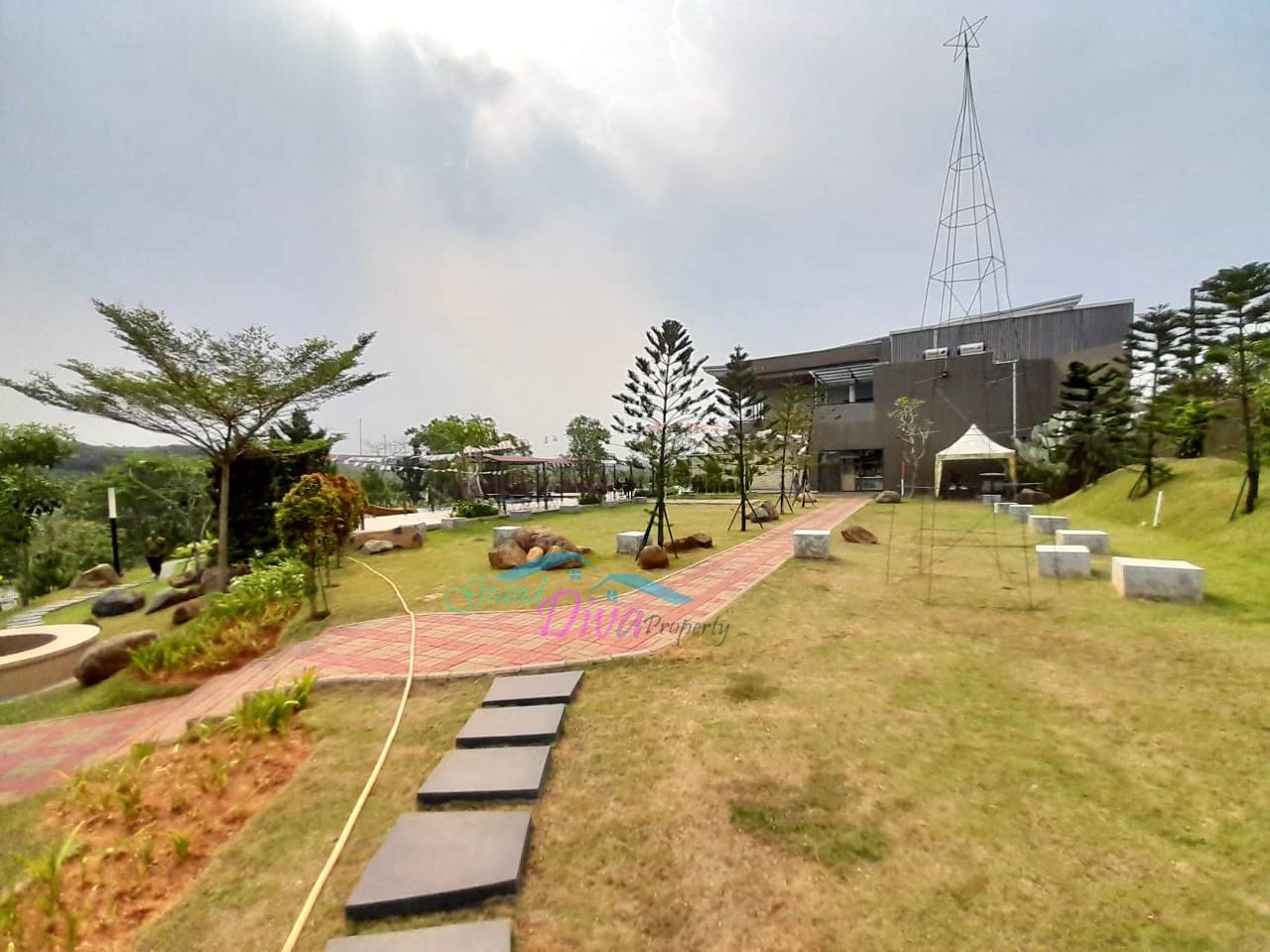 RUMAH BAGUS DI CITRA SENTUL RAYA HARGA MURAH DAN LOKASI BAGUS