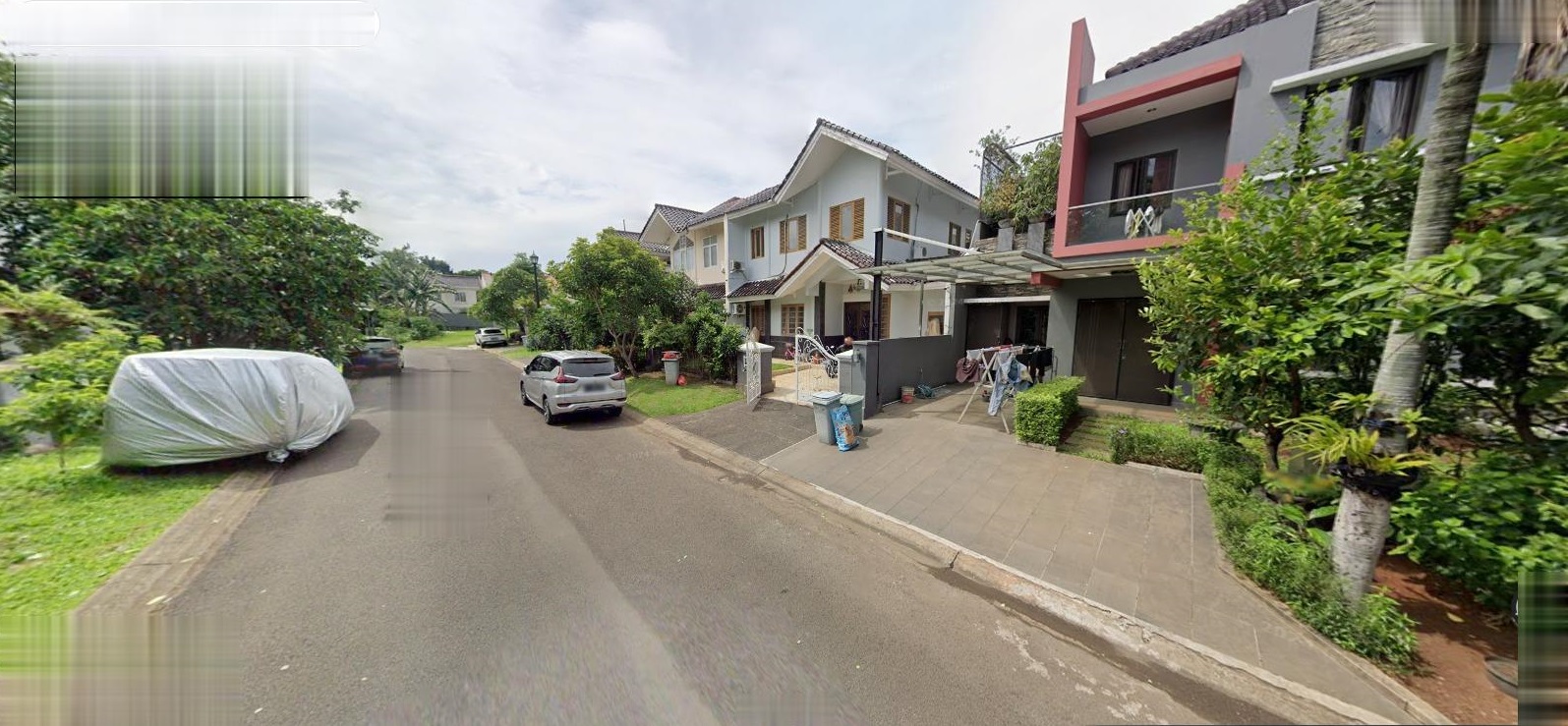 Dijual rumah komplek Taman Himalaya Karawaci  Kelapa Dua