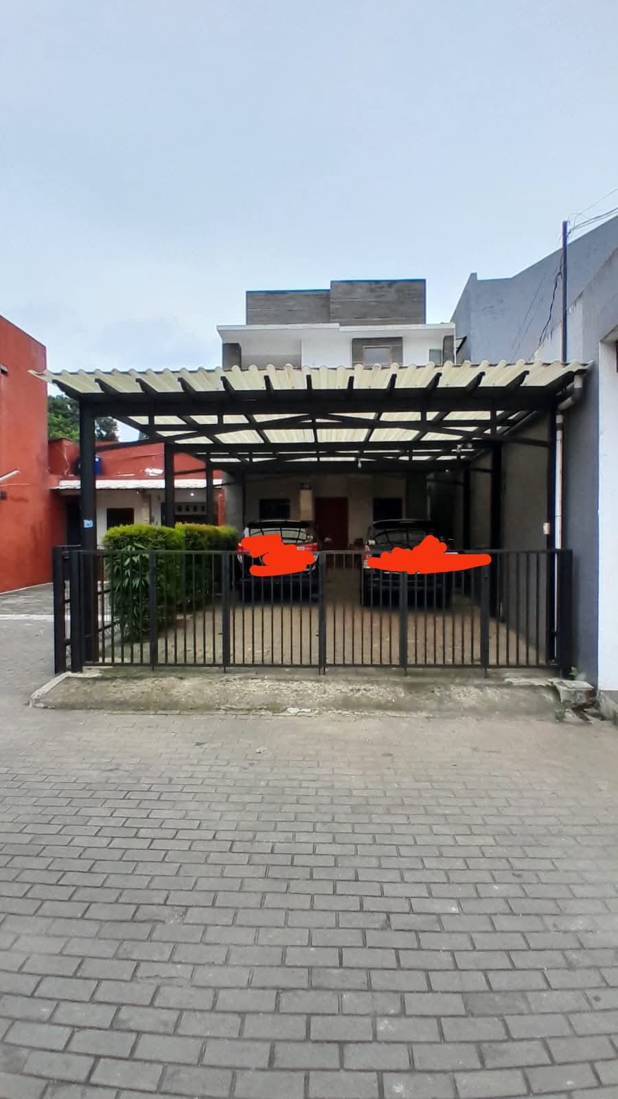 Dijual Rumah 2½lantai strategis Di Cilandak Timur, Jaksel.