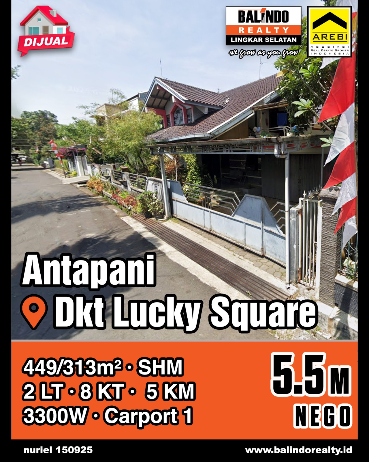 Dijual Rumah 2 Lantai Dekat Lucky Square di Antapani