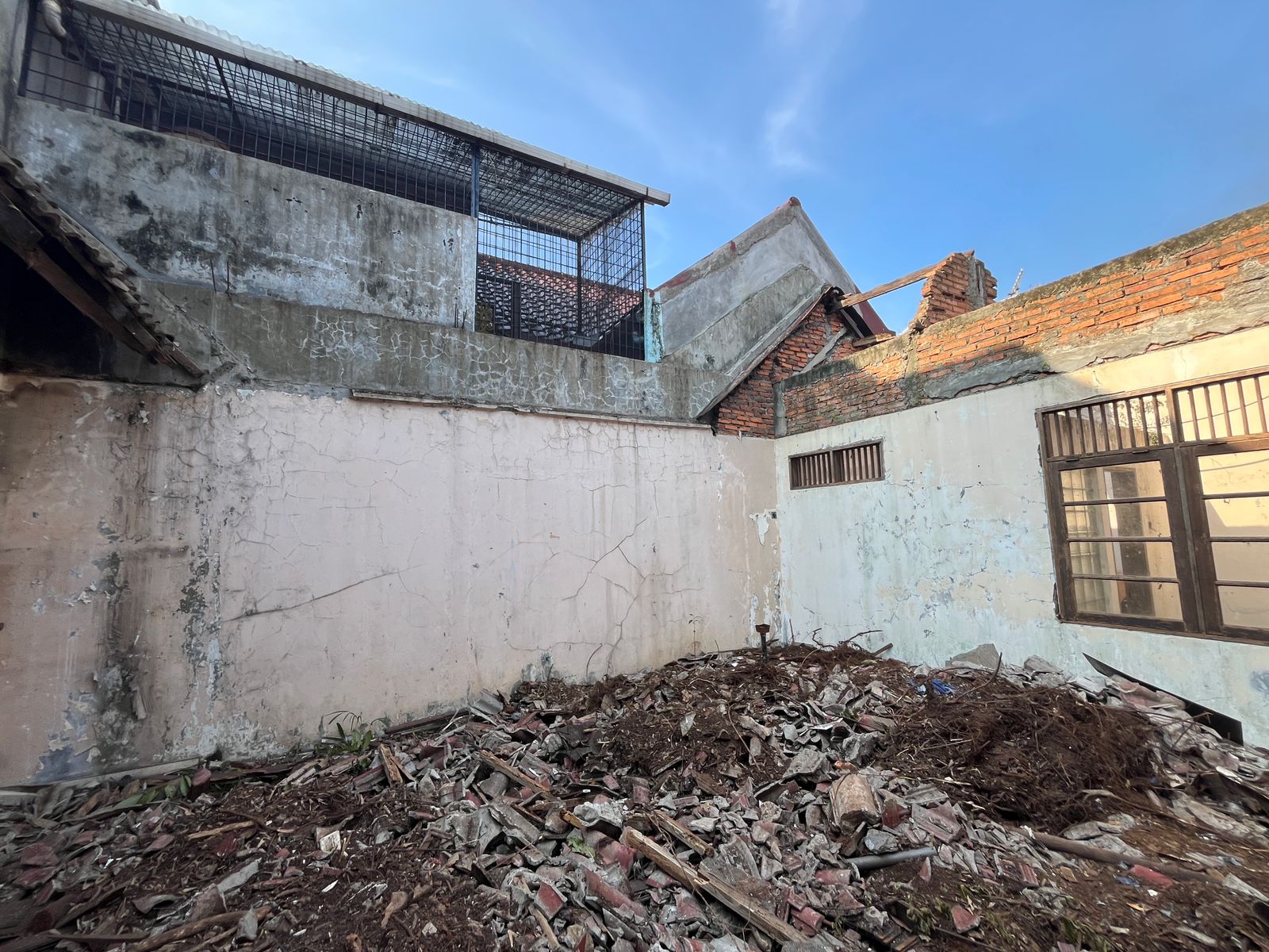 Dijual tanah hunian cepat sesuai Njop di Taman Pulogebang Cakung