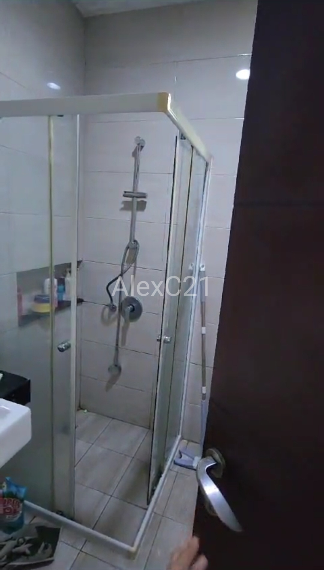 Dijual rumah hook Green Lake City Boulevard, Gondrong, Cipondoh