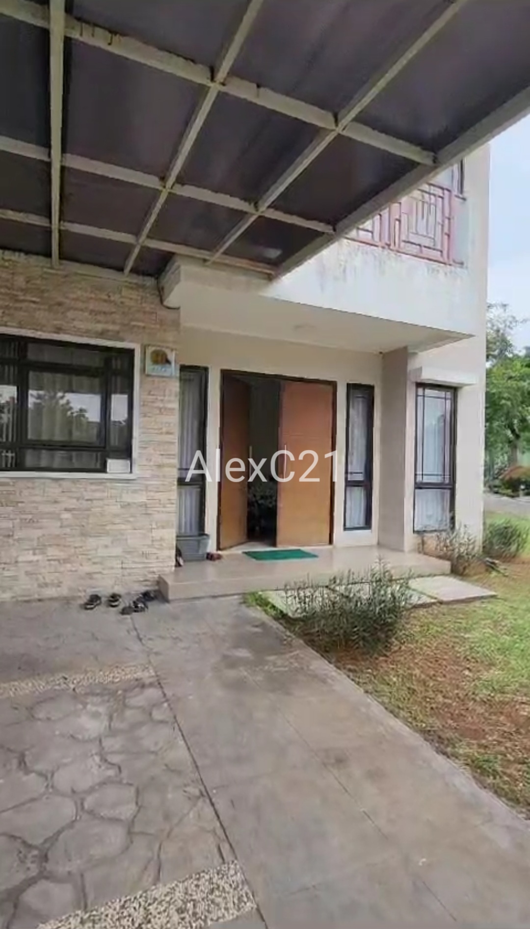 Dijual rumah hook Green Lake City Boulevard, Gondrong, Cipondoh