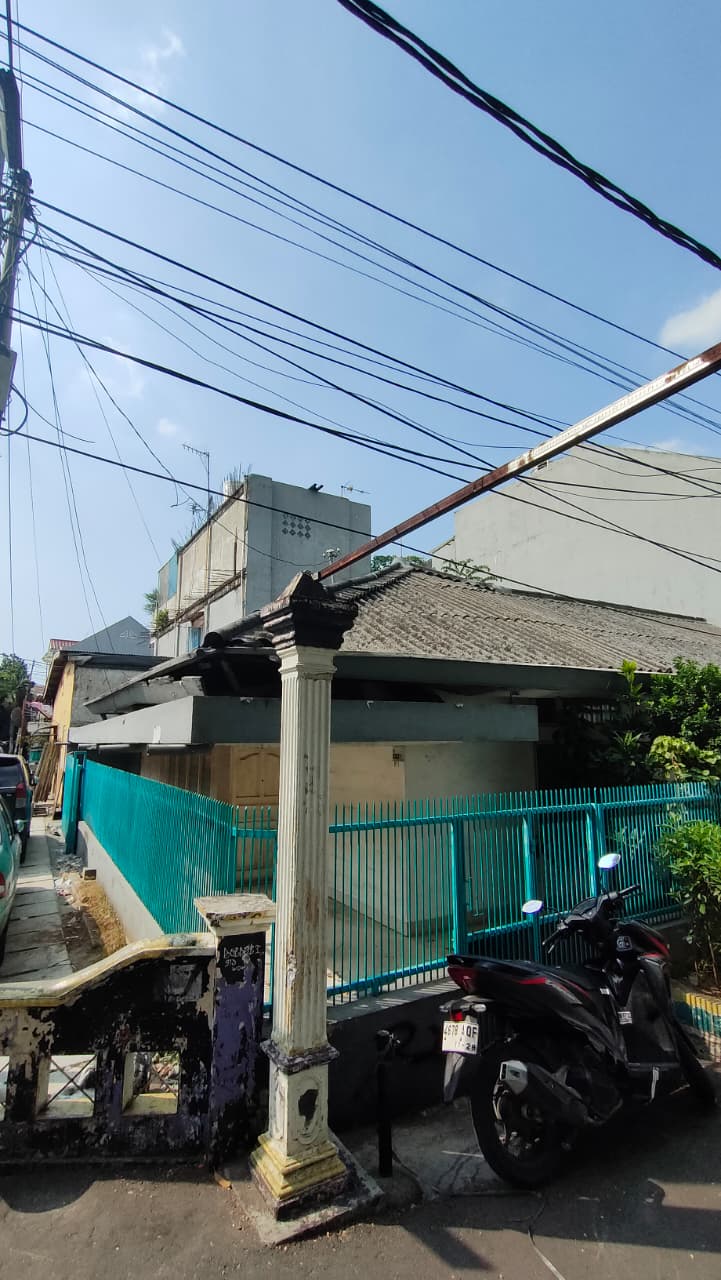 Dijual rumah strategis di Petojo Utara, Gambir, Jakarta Pusat