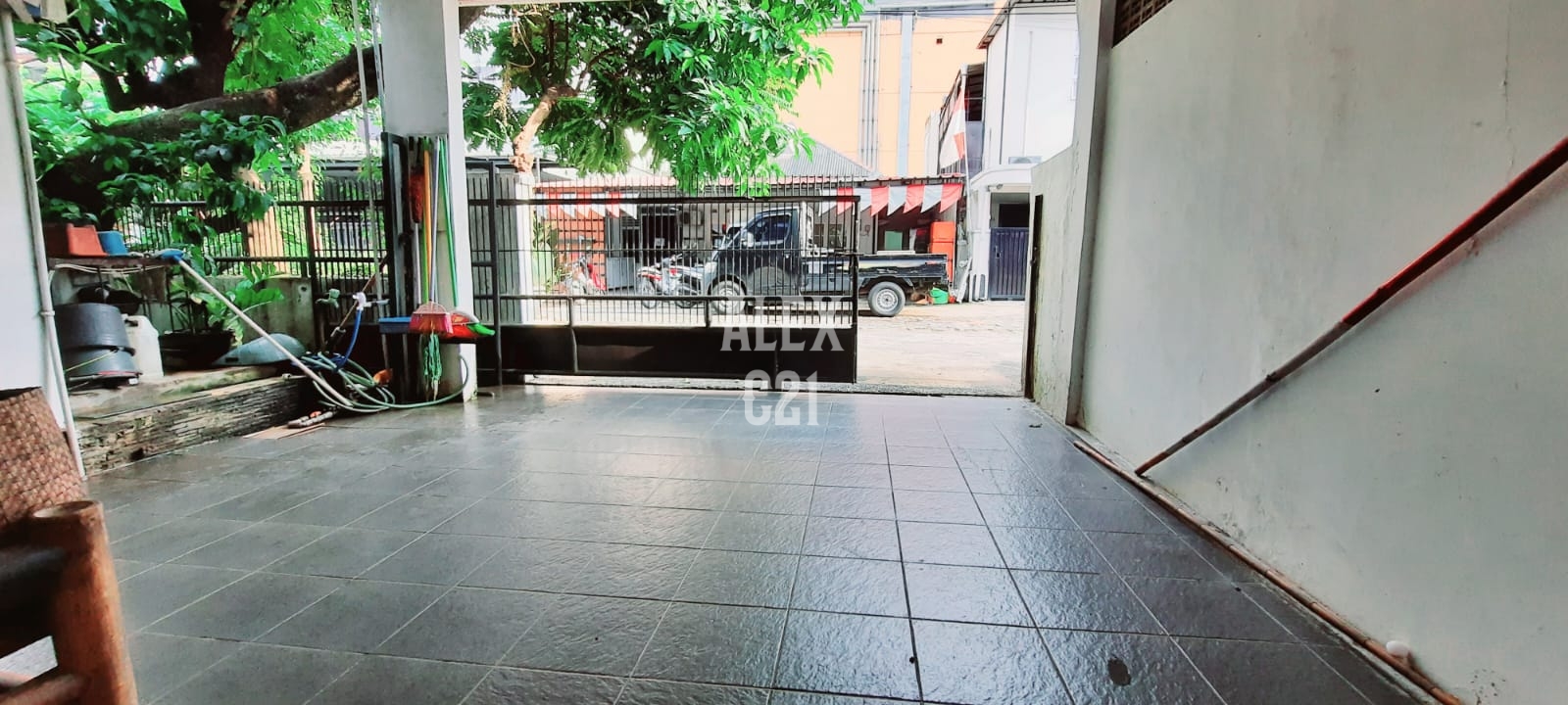 Dijual Rumah  di Komplek Depkes Jl. RS Polri Kramat Jati