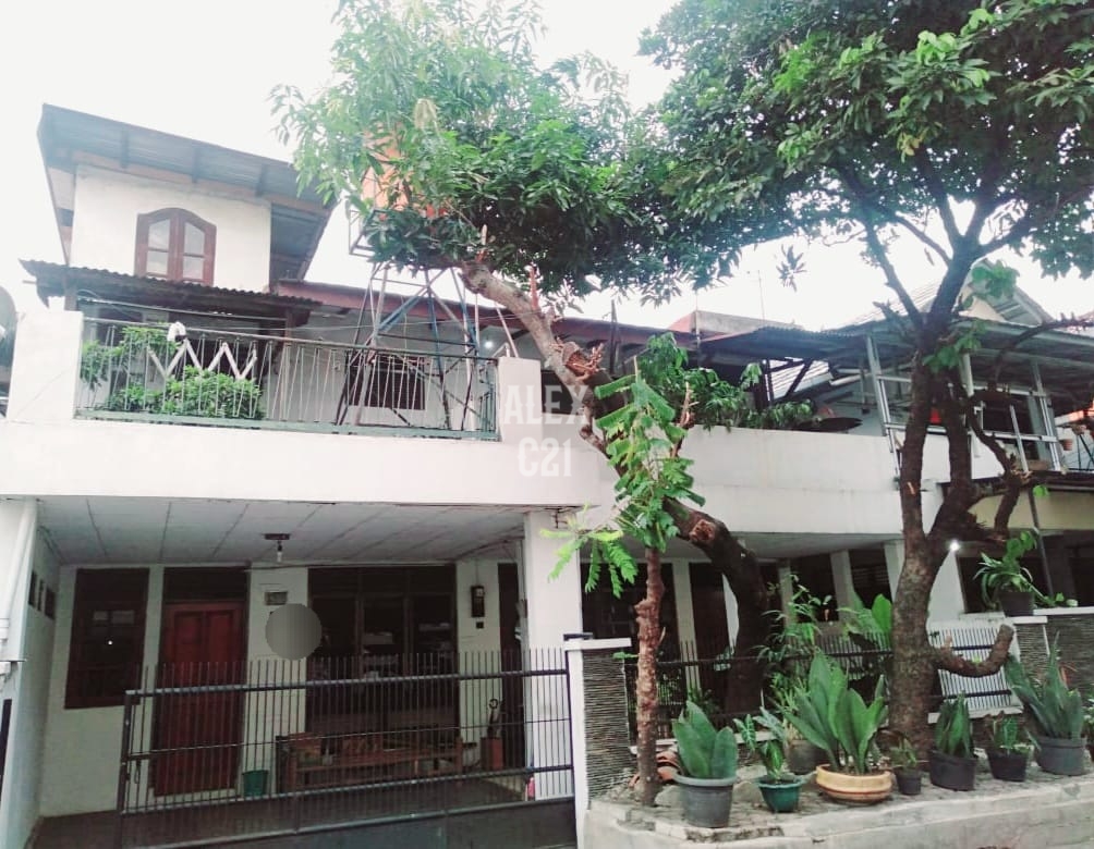 Dijual Rumah  di Komplek Depkes Jl. RS Polri Kramat Jati