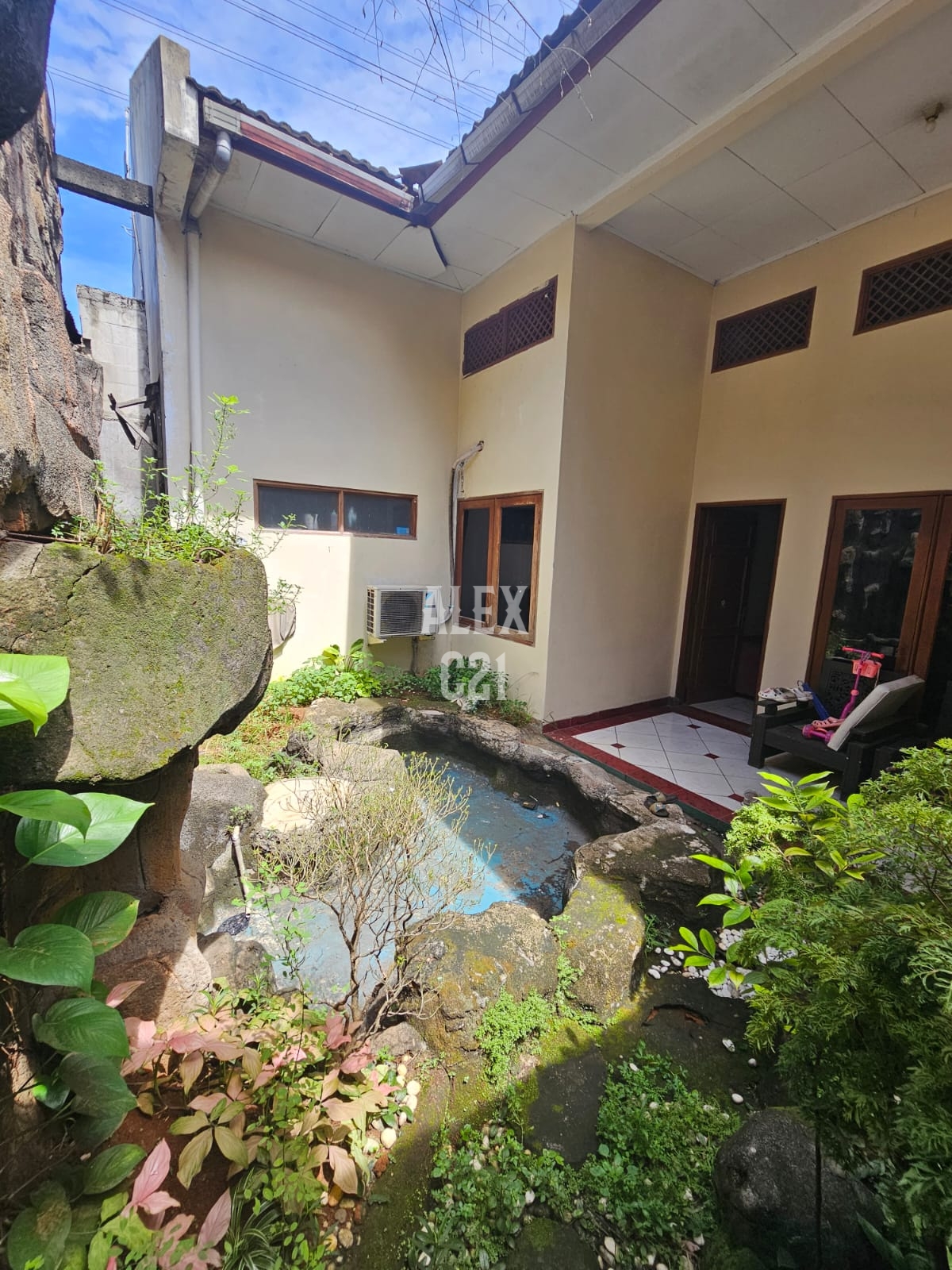 Rumah Dijual Dalam Cluster Di Ciracas, Jakarta Timur