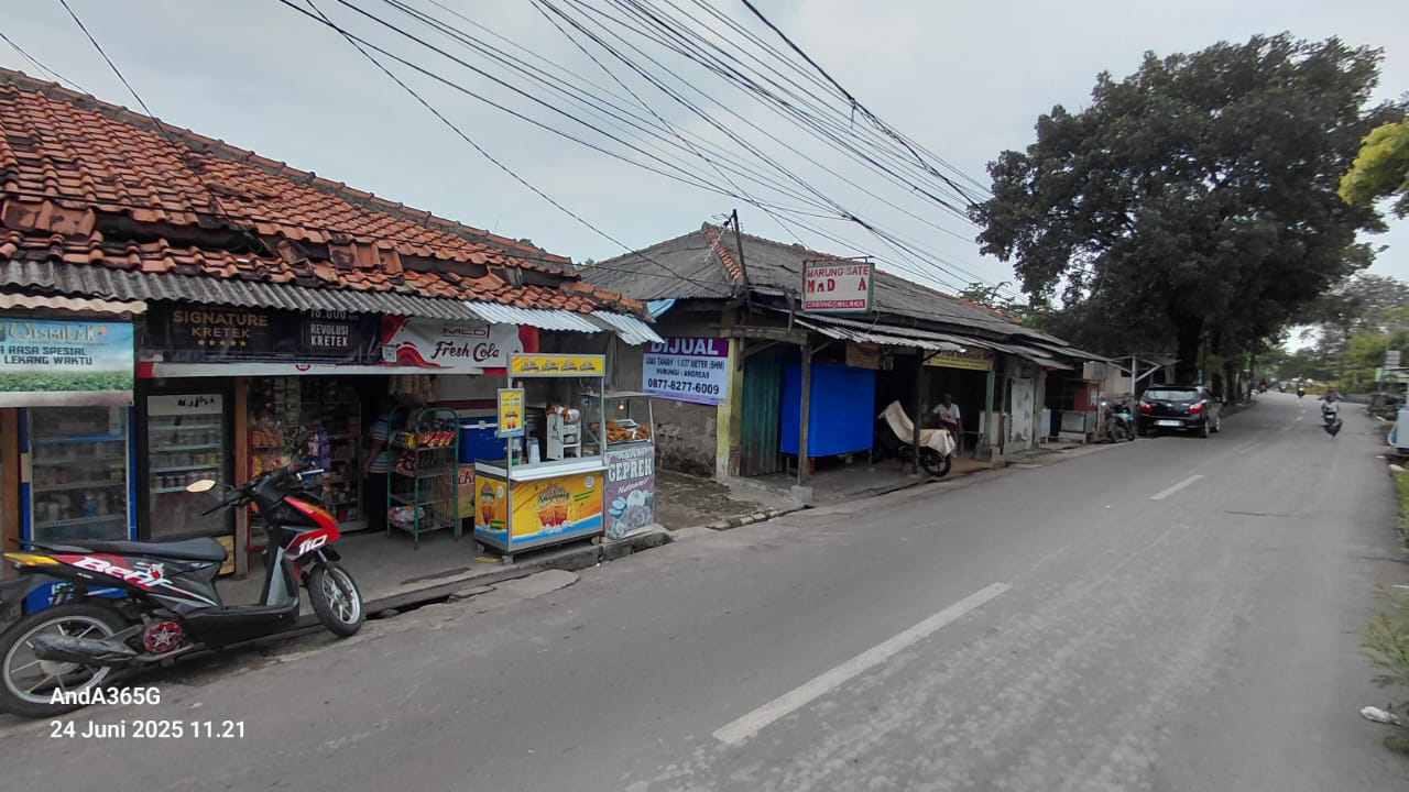 Dijual tanah ada bangunan cocok untuk investasi nempel JGC