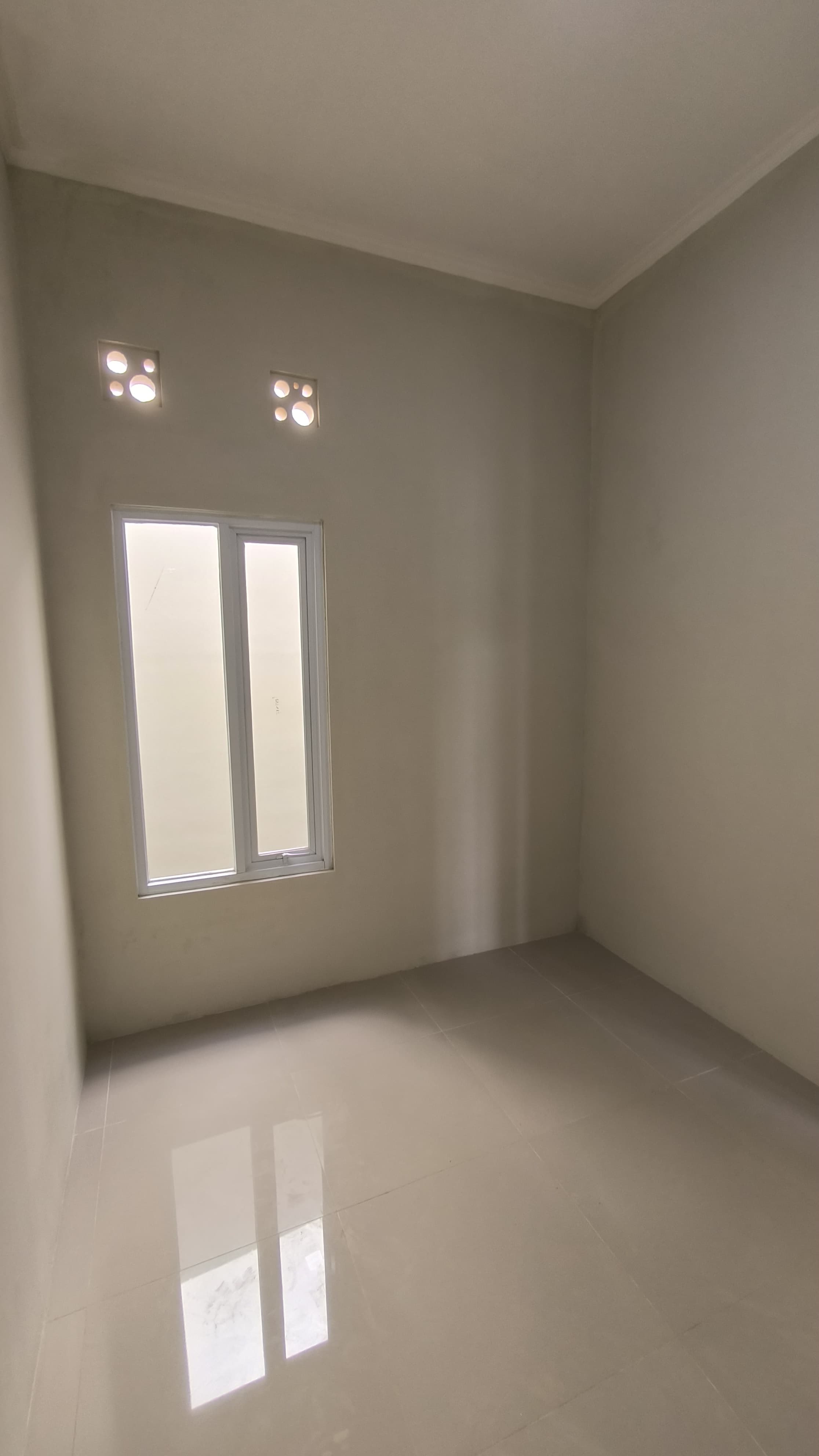 400 Jutaan rumah di Cluster Cileunyi - bisa KPR DP 0 % - 1 UNIT