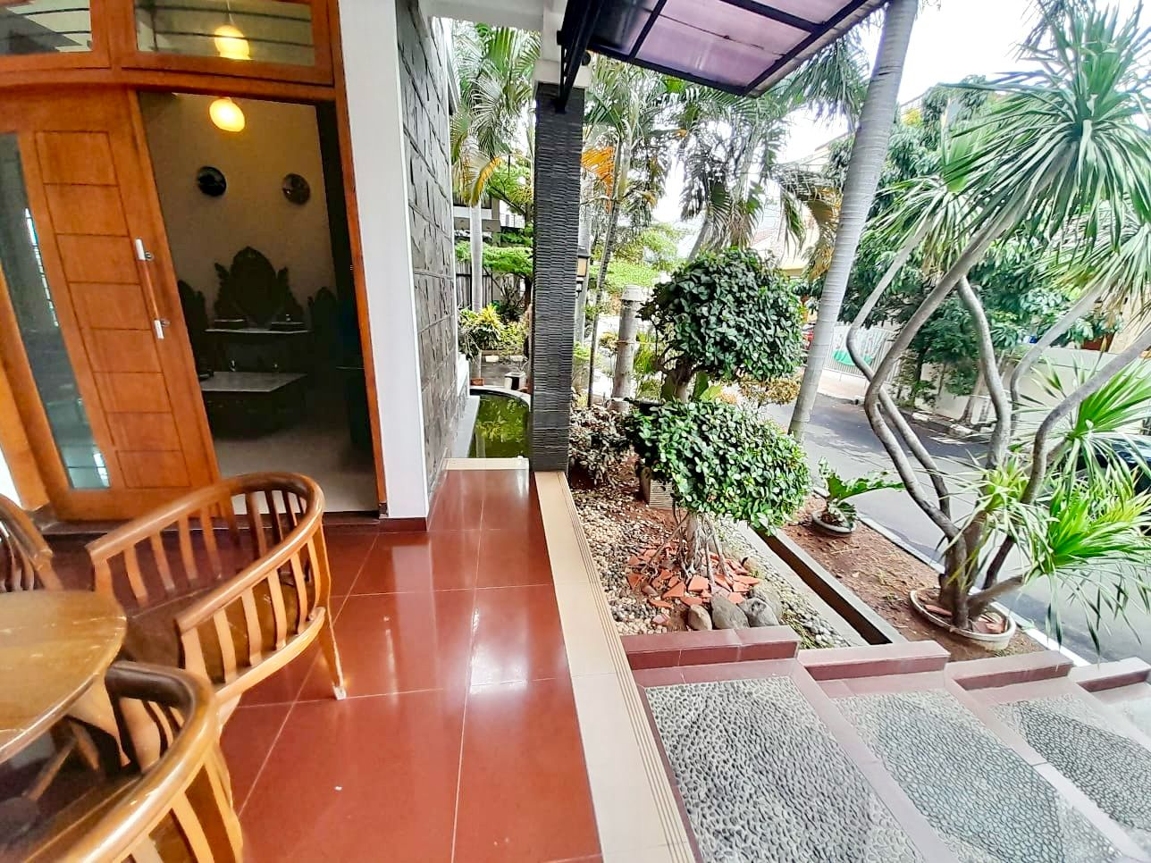 RUMAH DI VILLA JAKASETIA BEKASI SELATAN