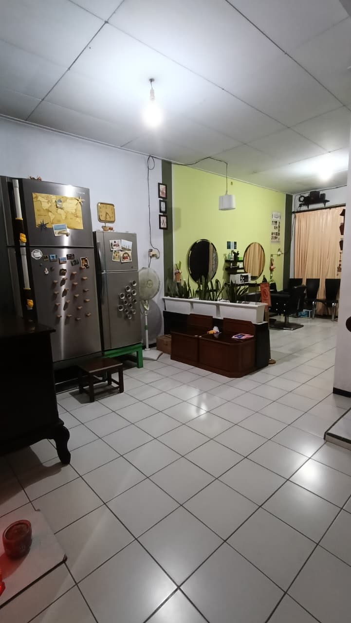 Dijual rumah harga murah di jalan Puan Timur Kelapa Gading