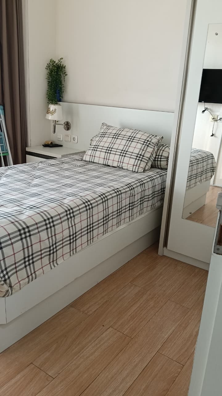 Disewa apartemen The Park Residence 2BR furnished