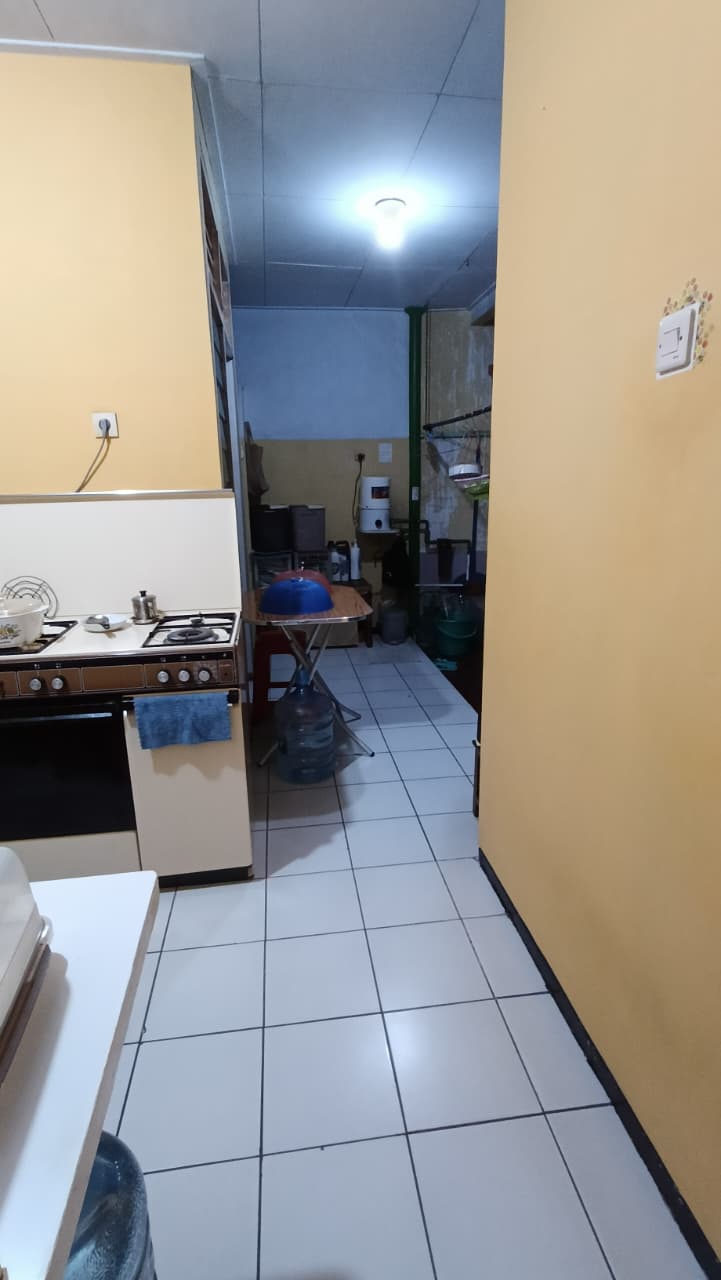 Dijual rumah harga murah di jalan Puan Timur Kelapa Gading
