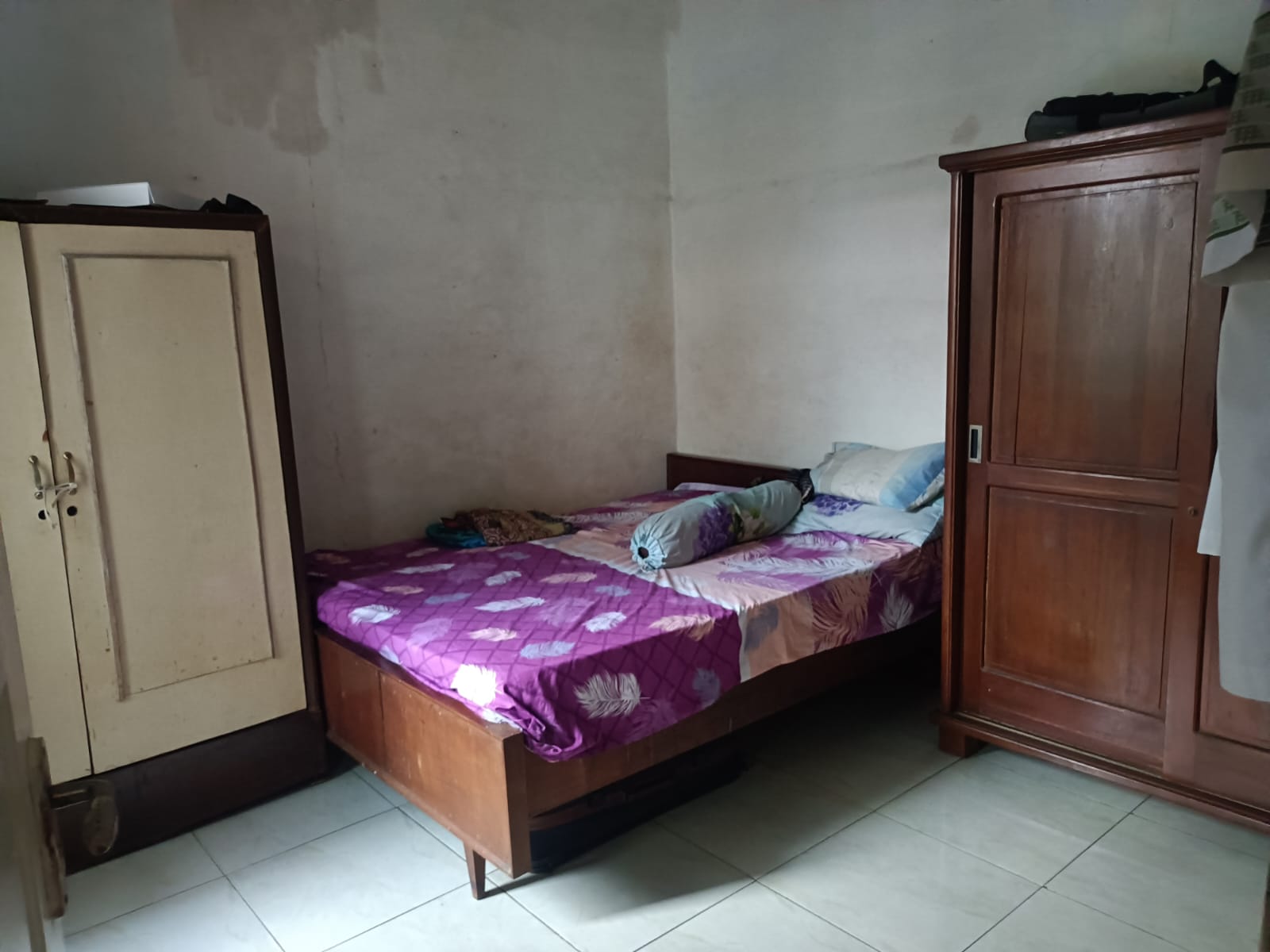 Rumah murah second perkampungan di Harjamukti Depok