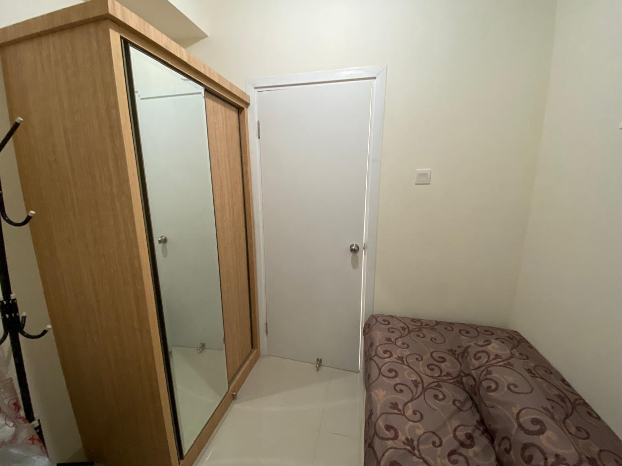 Dijual apartemen Green Pramuka City 2BR furnished harga murah