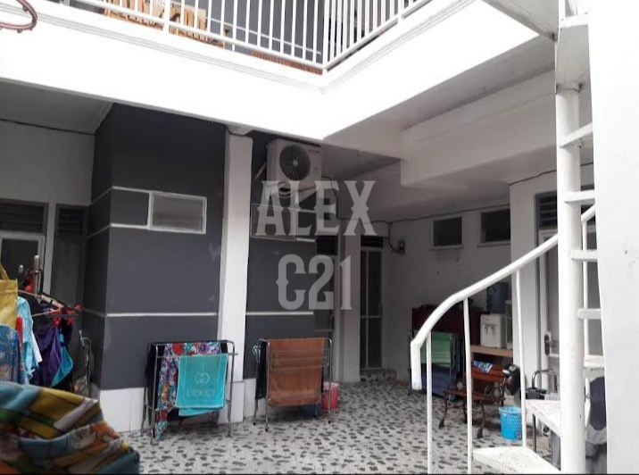 Dijual Rumah Kost Putri BU di Senen, Jakarta Pusat