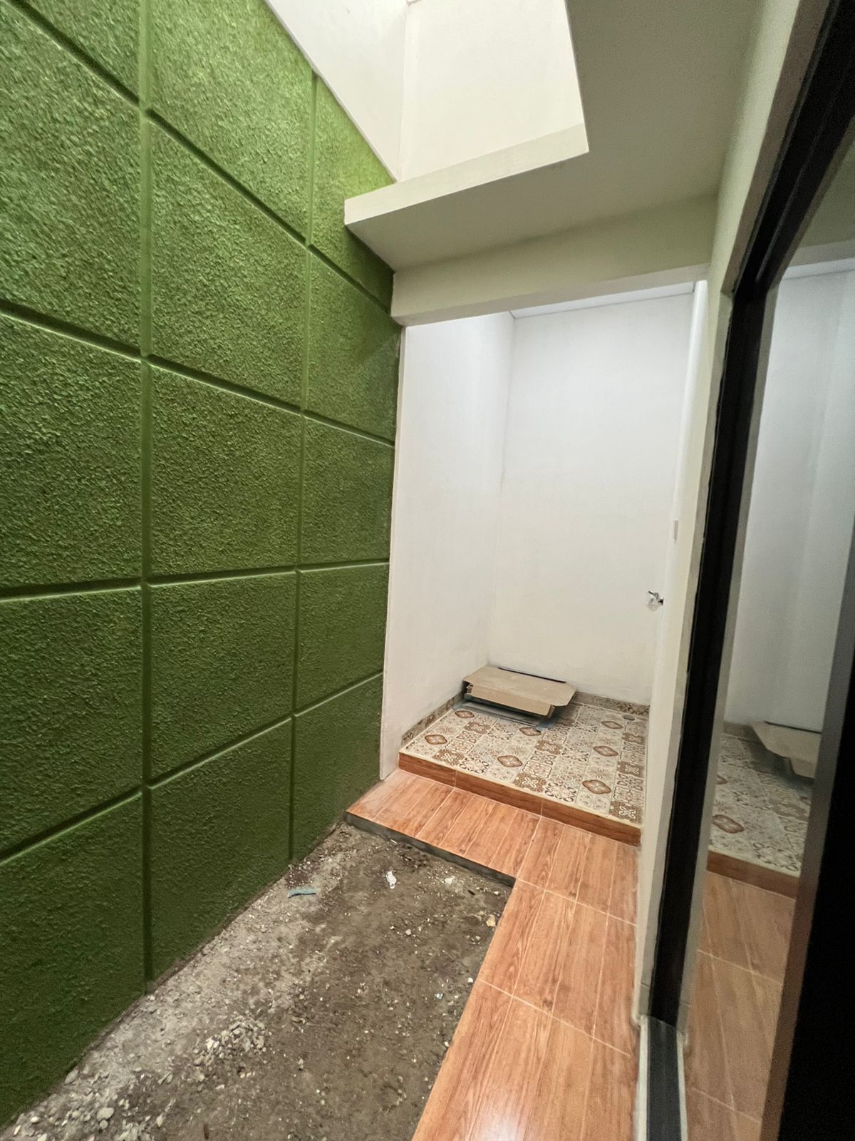 Dijual Rumah Baru Asri Sirkulasi Baik di Kota Harapan Indah