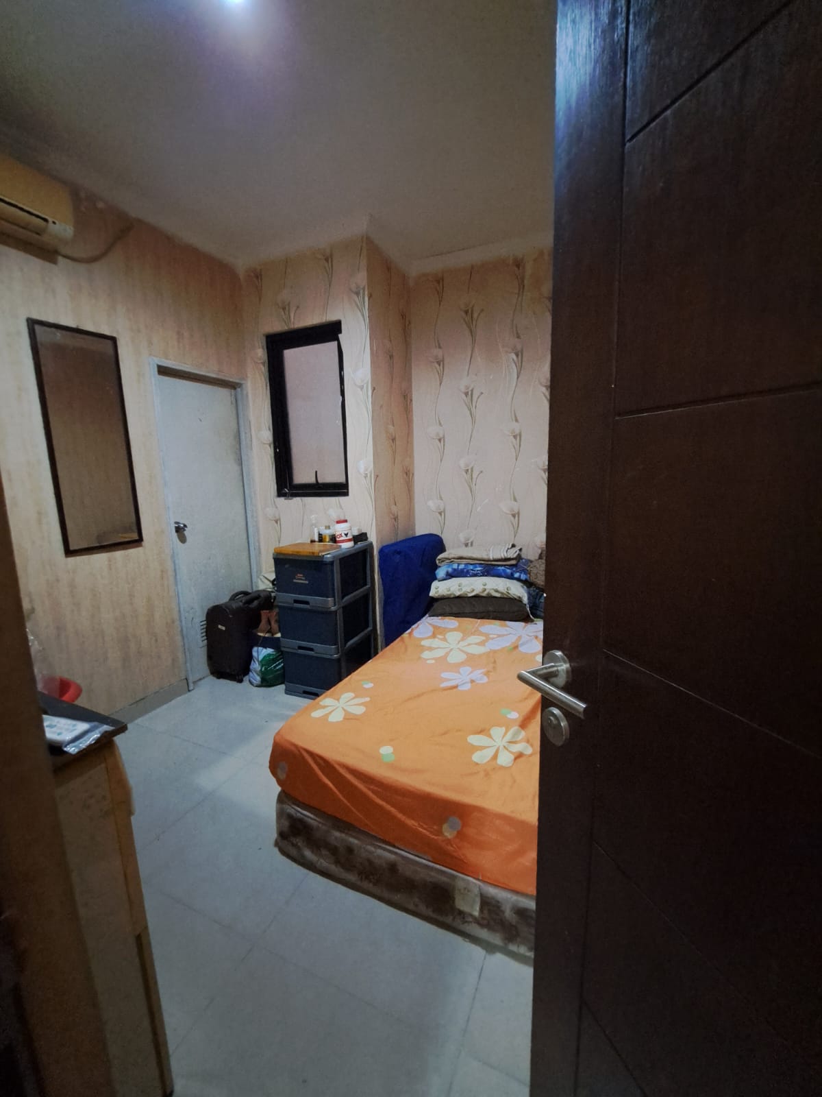 Dijual rumah bagus 3lantai minimalis di BCS Kelapa Gading