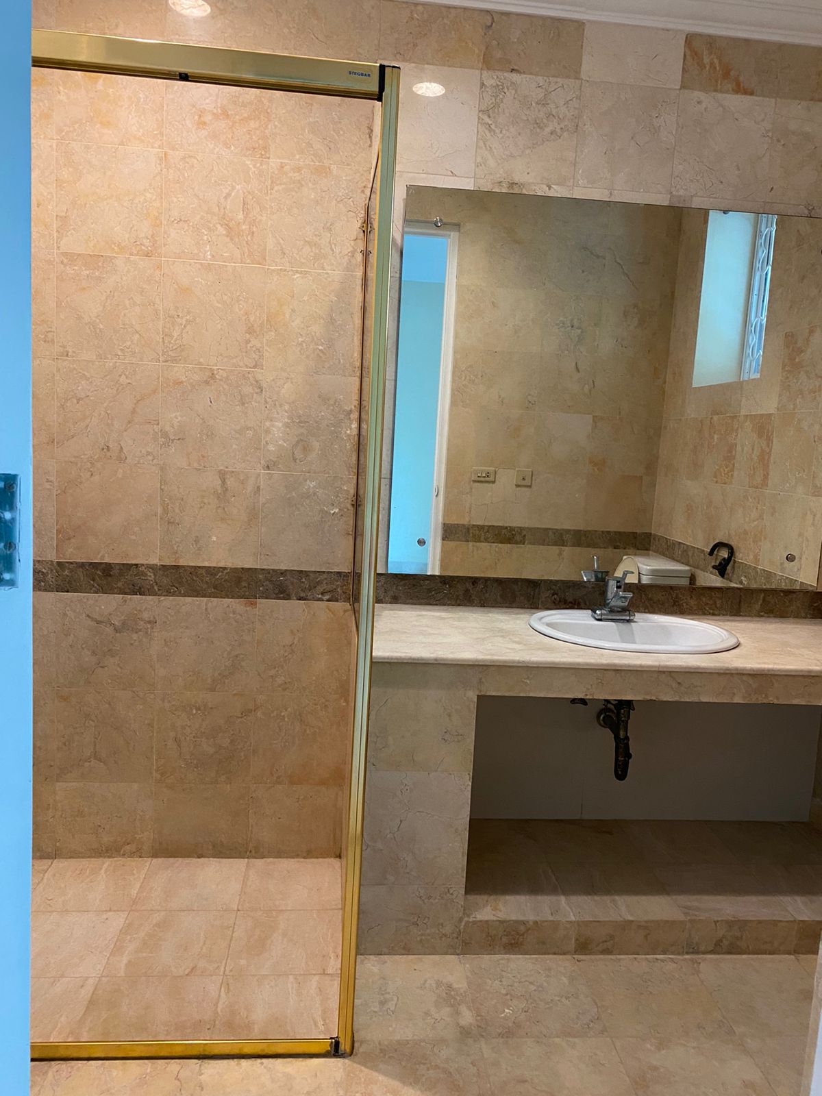 Dijual Rumah mewah di Sunter Agung Podomoro, Tanjung Priok