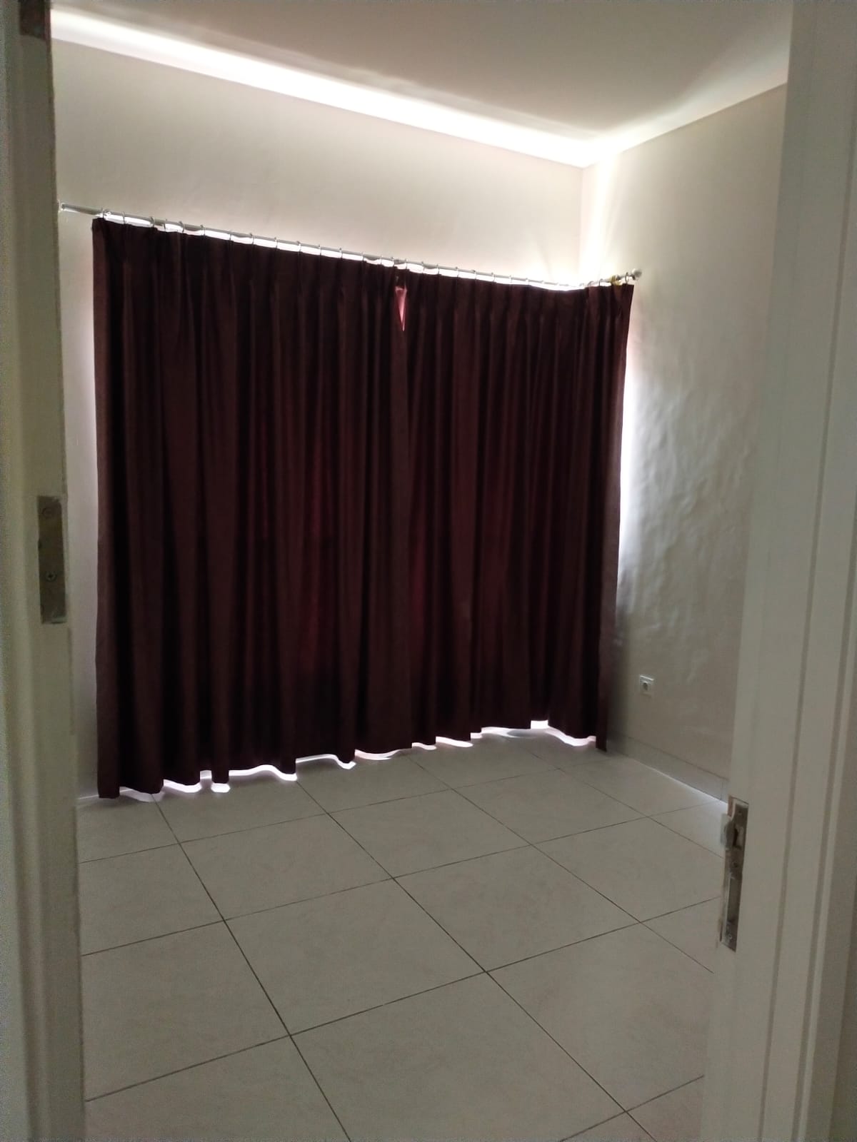 Disewa rumah siaphuni di Jakarta Garden City Cluster Zebrina