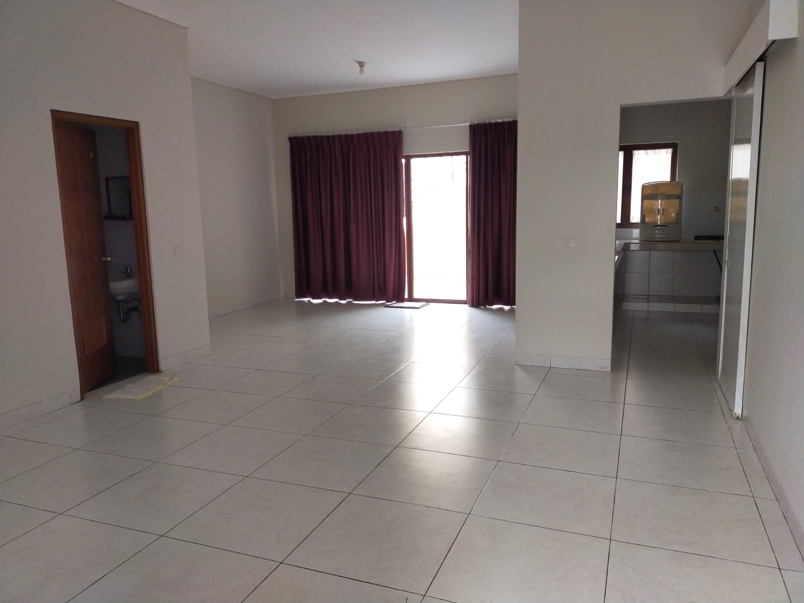 Disewa rumah siaphuni di Jakarta Garden City Cluster Zebrina