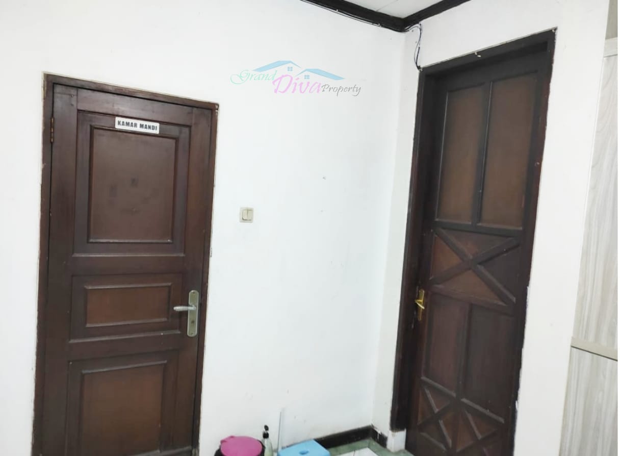 RUMAH DI NUSA INDAH JAKA SETIA