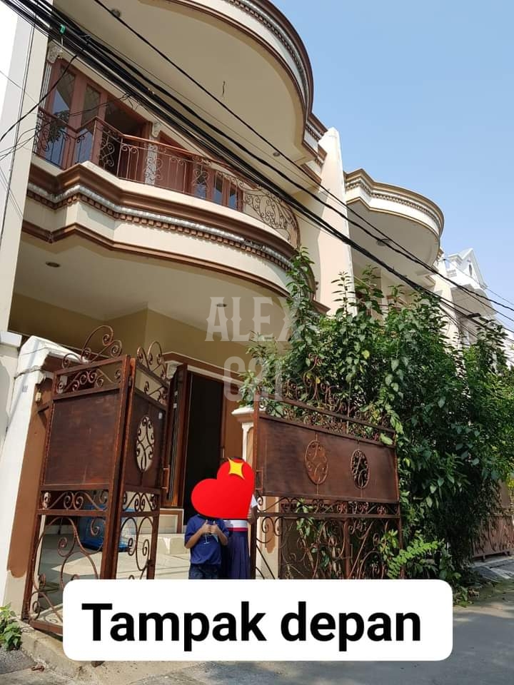 Jual Rumah di Komplek Sunter Agung Podomoro Jakarta Utara