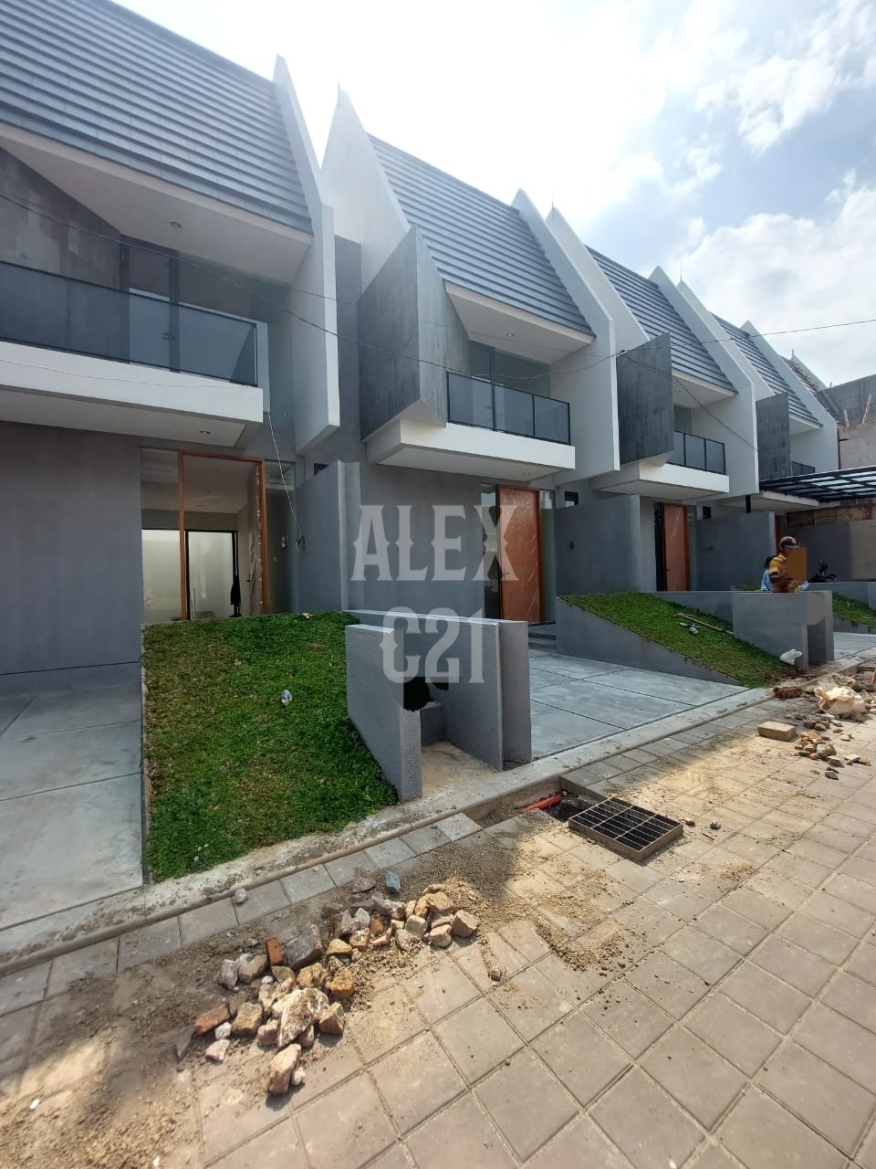 Dijual rumah Brand New di jagakarsa, Moh Kahfi 1 Jakarta Selatan