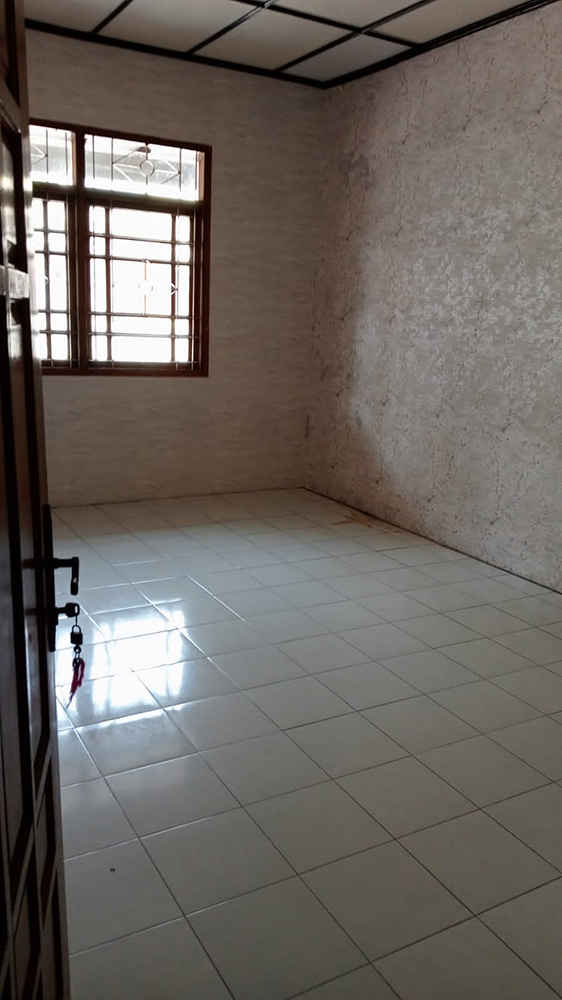 Rumah Dengan Paviliun Bersih Terawat Siap Huni di Arcamanik Bdg