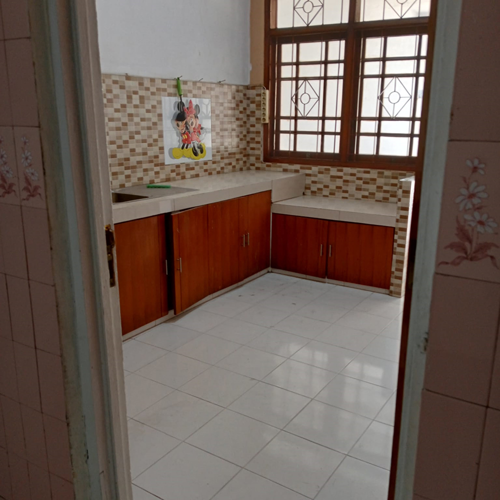 Rumah Dengan Paviliun Bersih Terawat Siap Huni di Arcamanik Bdg