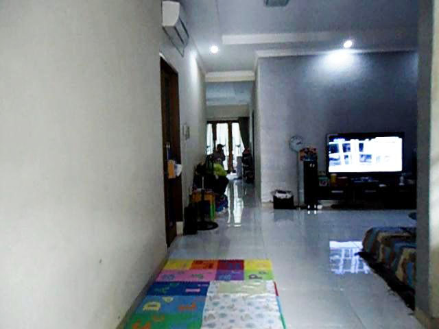 RUMAH BAGUS DAN LUAS DI PONDOK PEKAYON INDAH