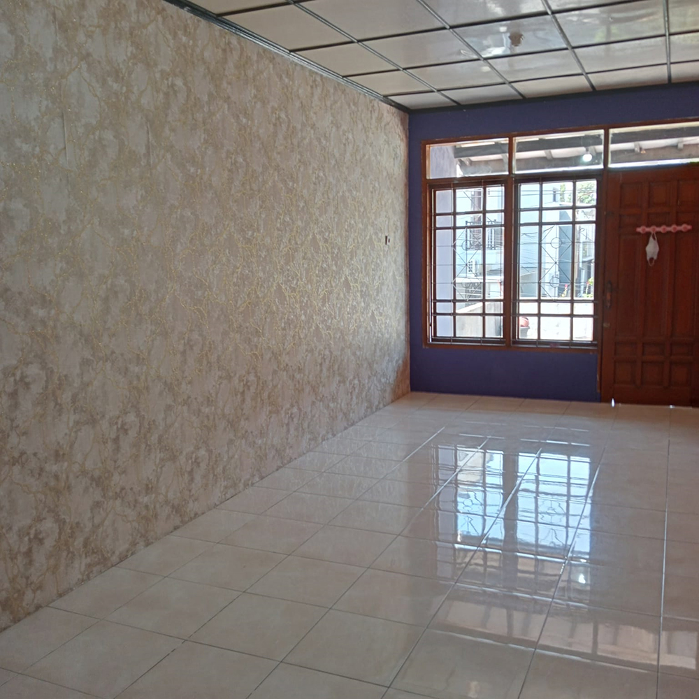 Rumah Dengan Paviliun Bersih Terawat Siap Huni di Arcamanik Bdg