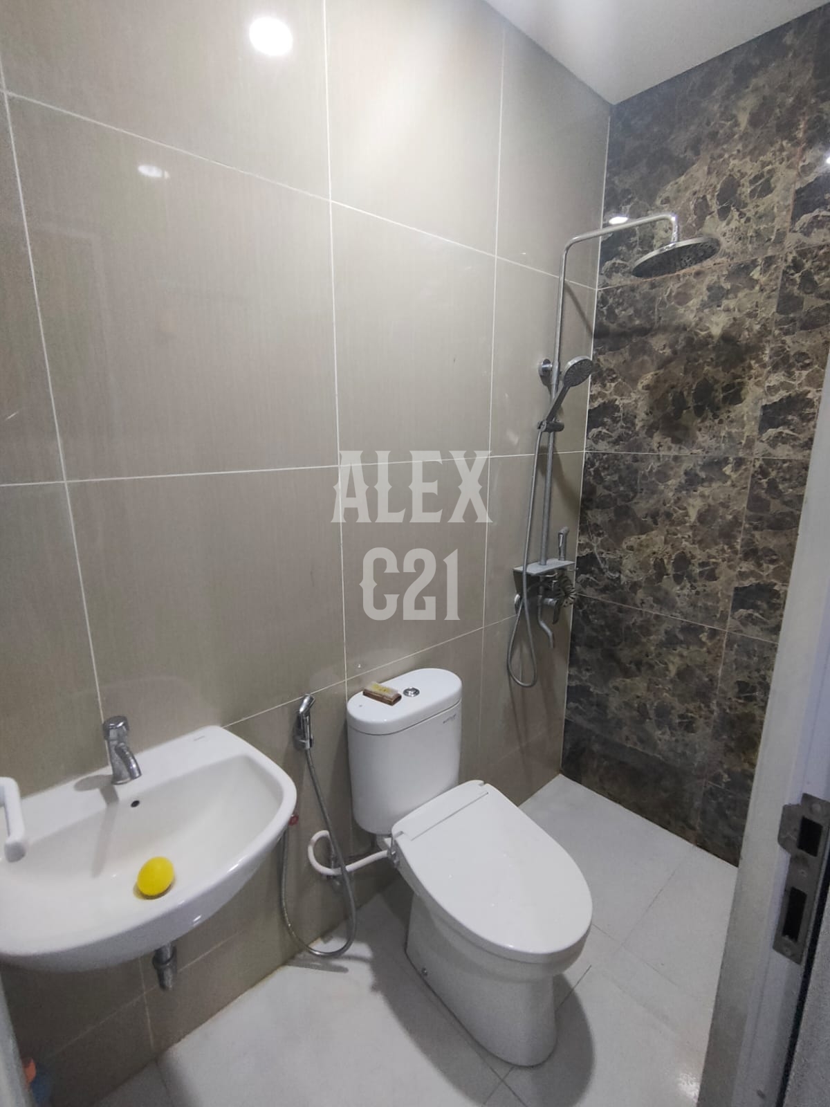 Jual rumah BU Kalideres, Jakarta Barat