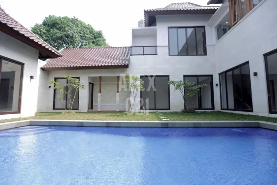 Dijual rumah mewah BU di Pasar Minggu, Jakarta Selatan