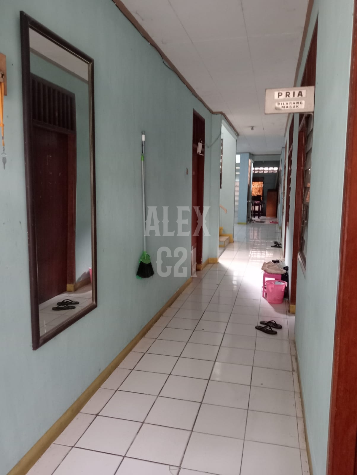 Jual rumah kos di UI Beji, Depok, Jawa Barat