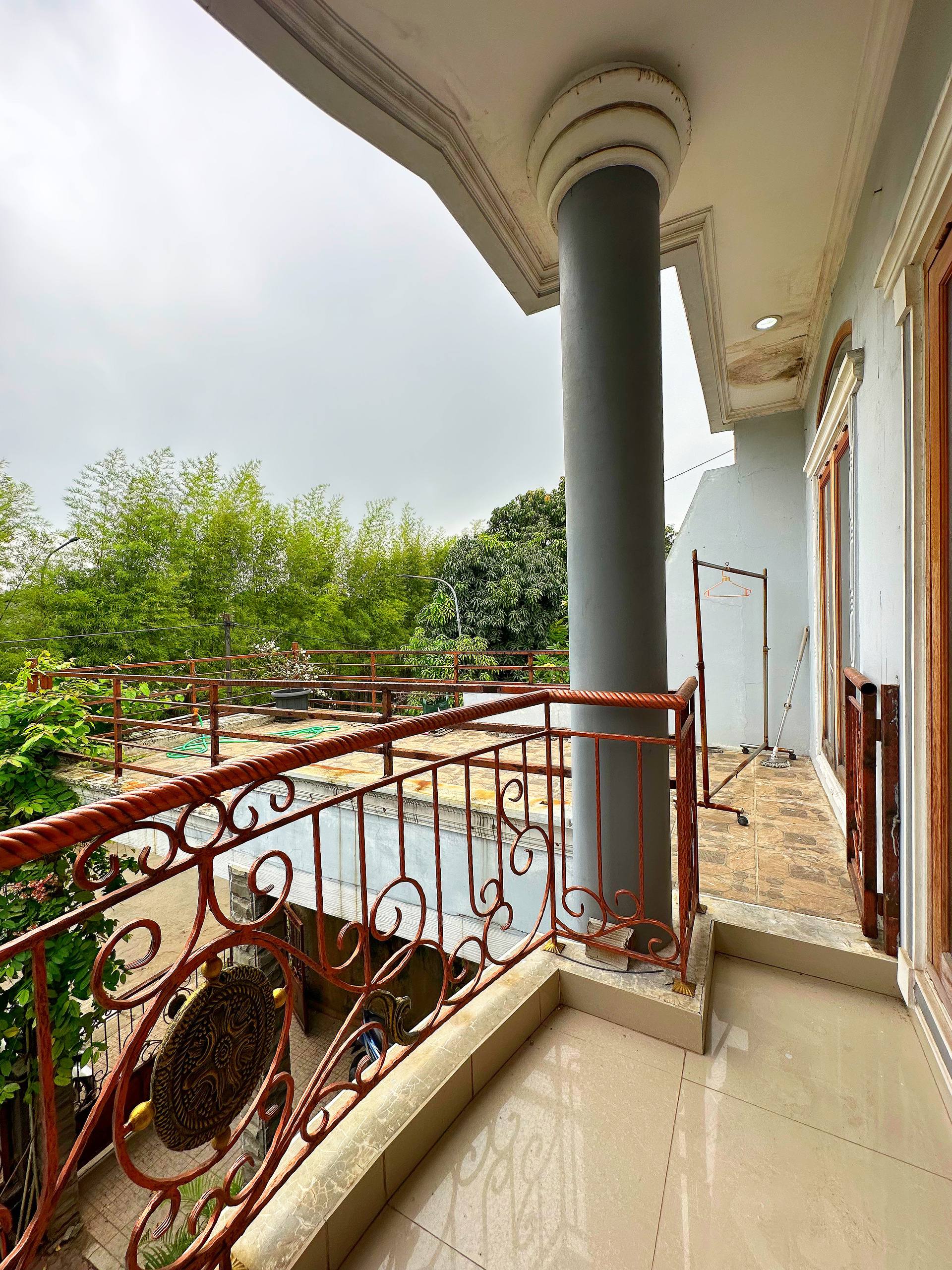 Rumah second kawasan Cakung Jakarta Timur dekat stasiun Buaran