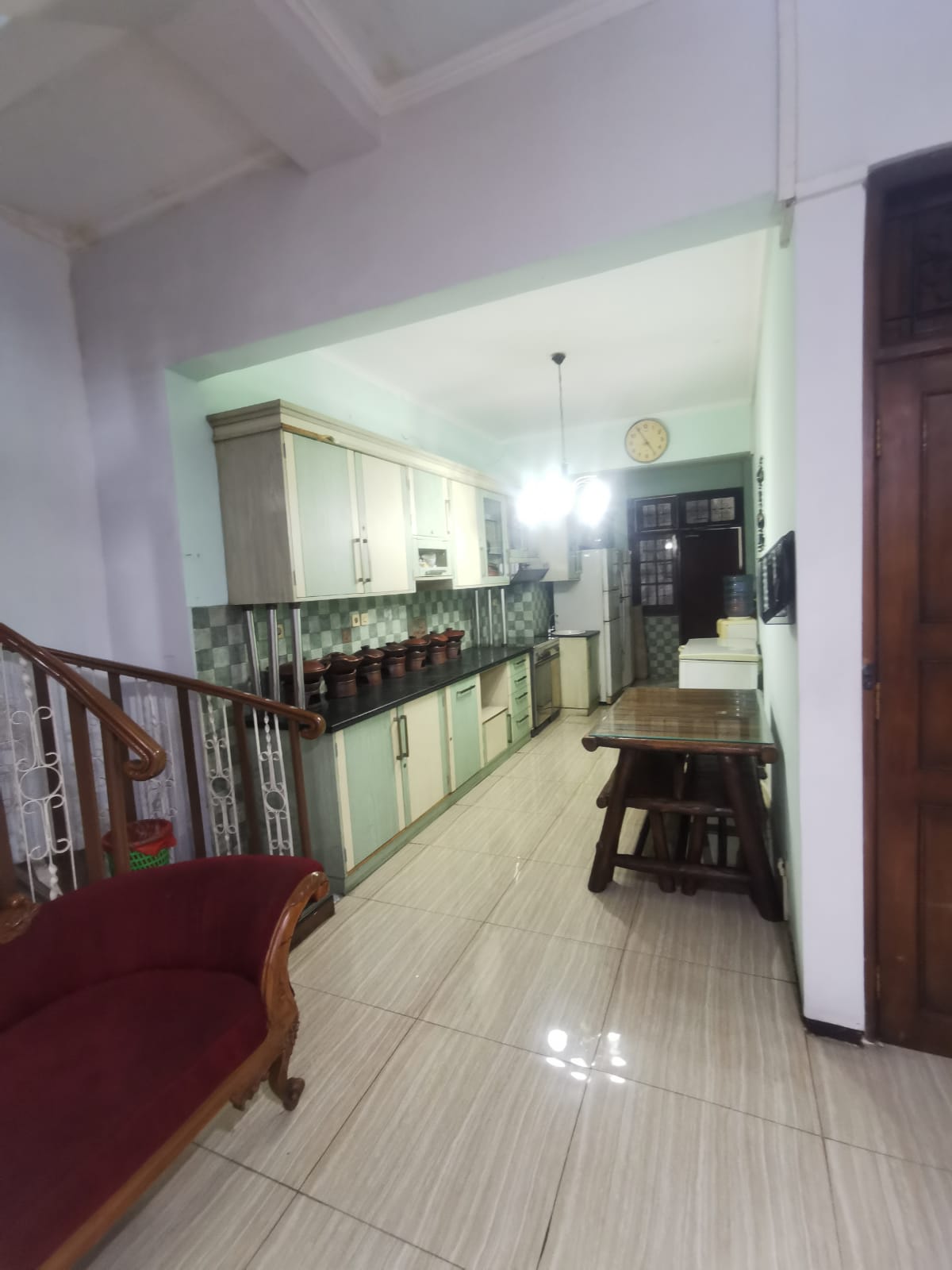 Dijual rumah mewah di Jalan Cempaka Putih, Jakarta Pusat