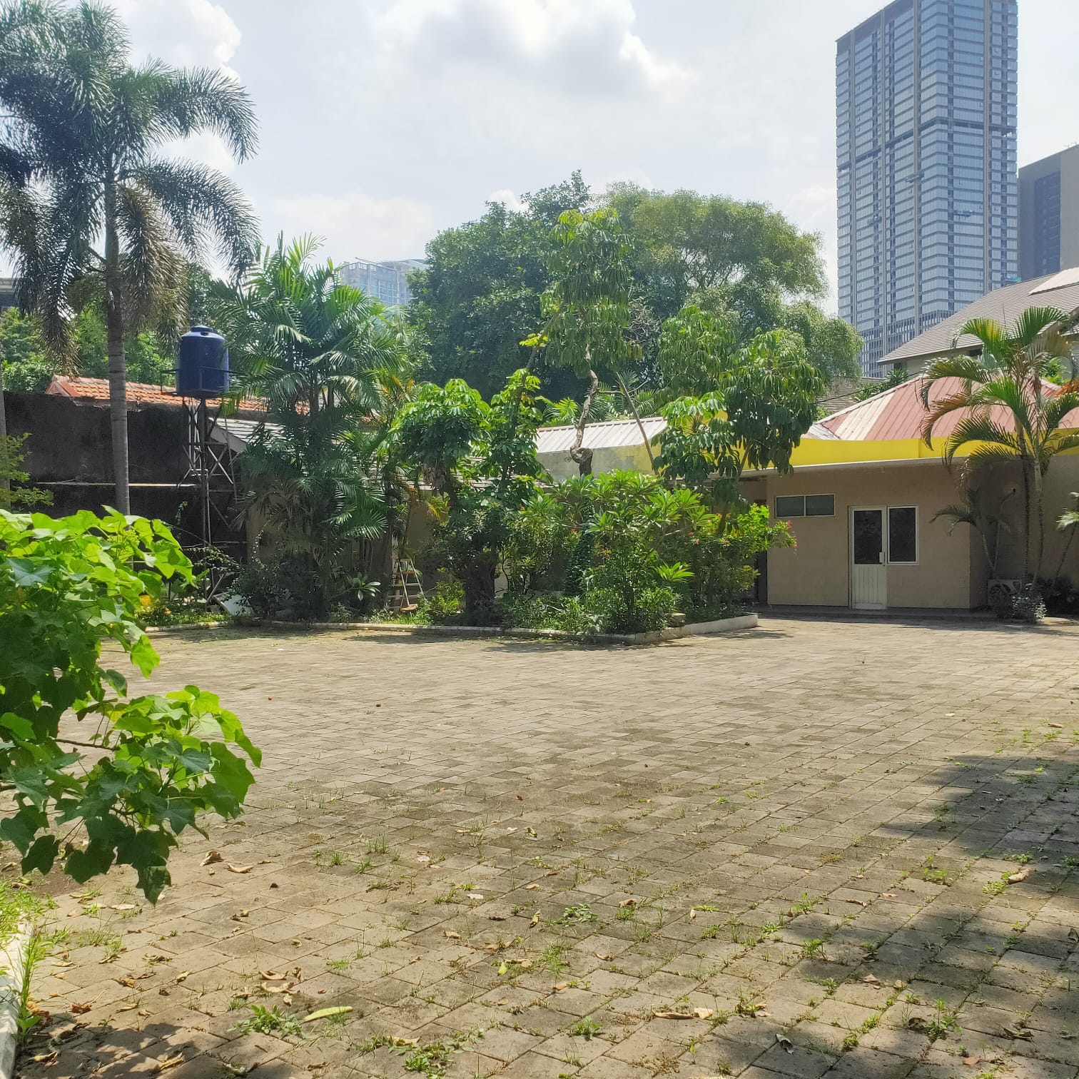 Jual dan sewa rumah khusus untuk kantor saja di Kuningan, Karet