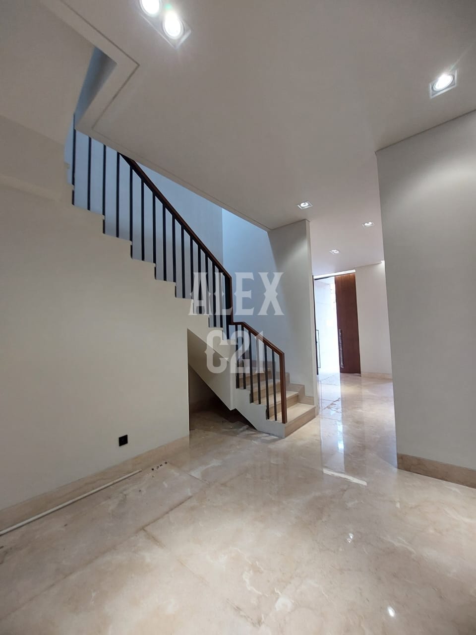 Jual Brand New Kemang, Mampang Prapatan, Jakarta Selatan